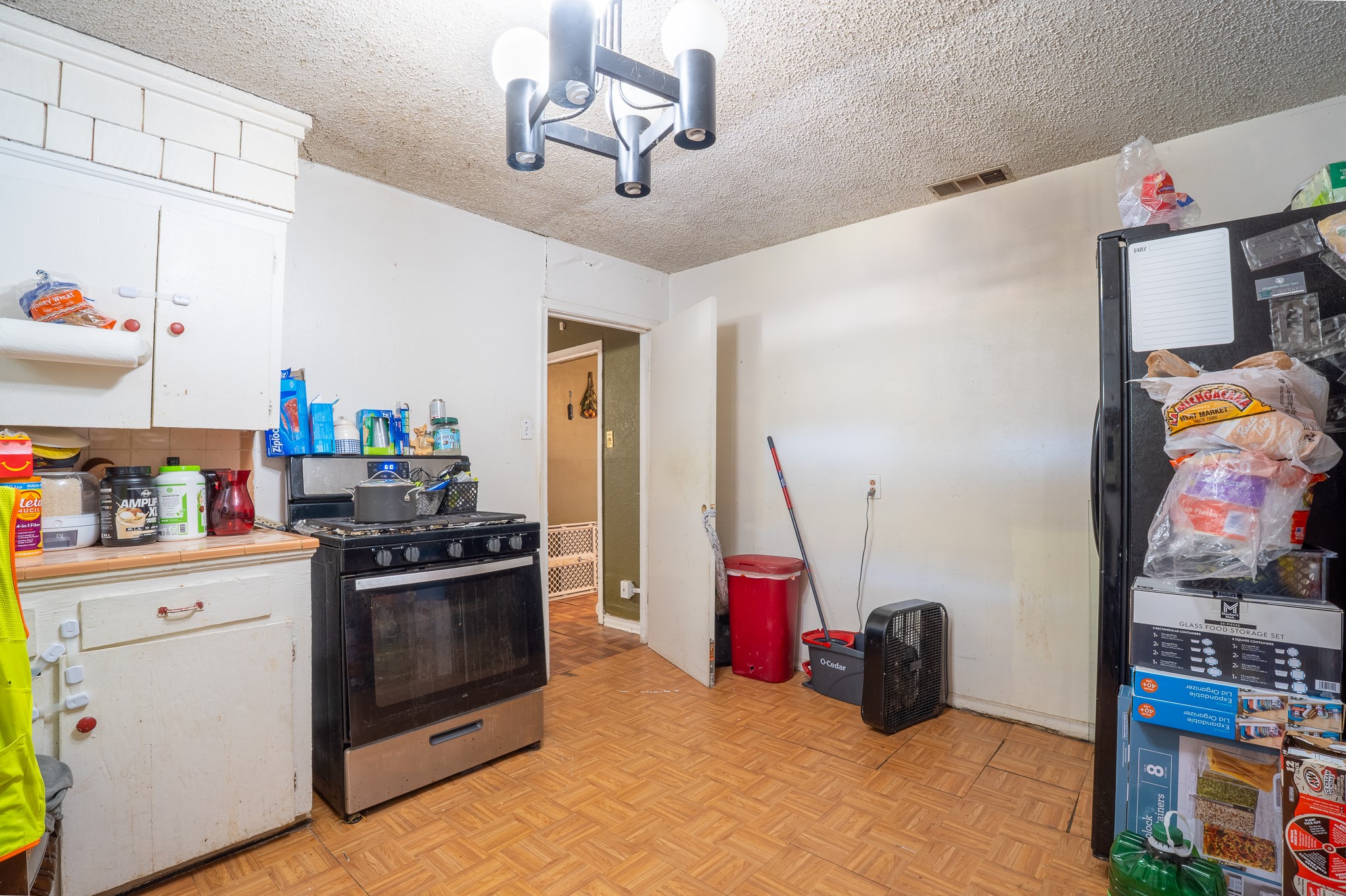 714 Neomi Avenue Dallas TX 75217