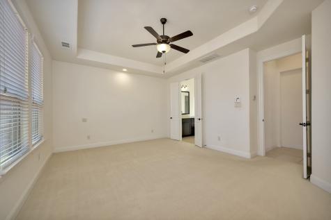 1052 Highpoint Way Roanoke TX 76262