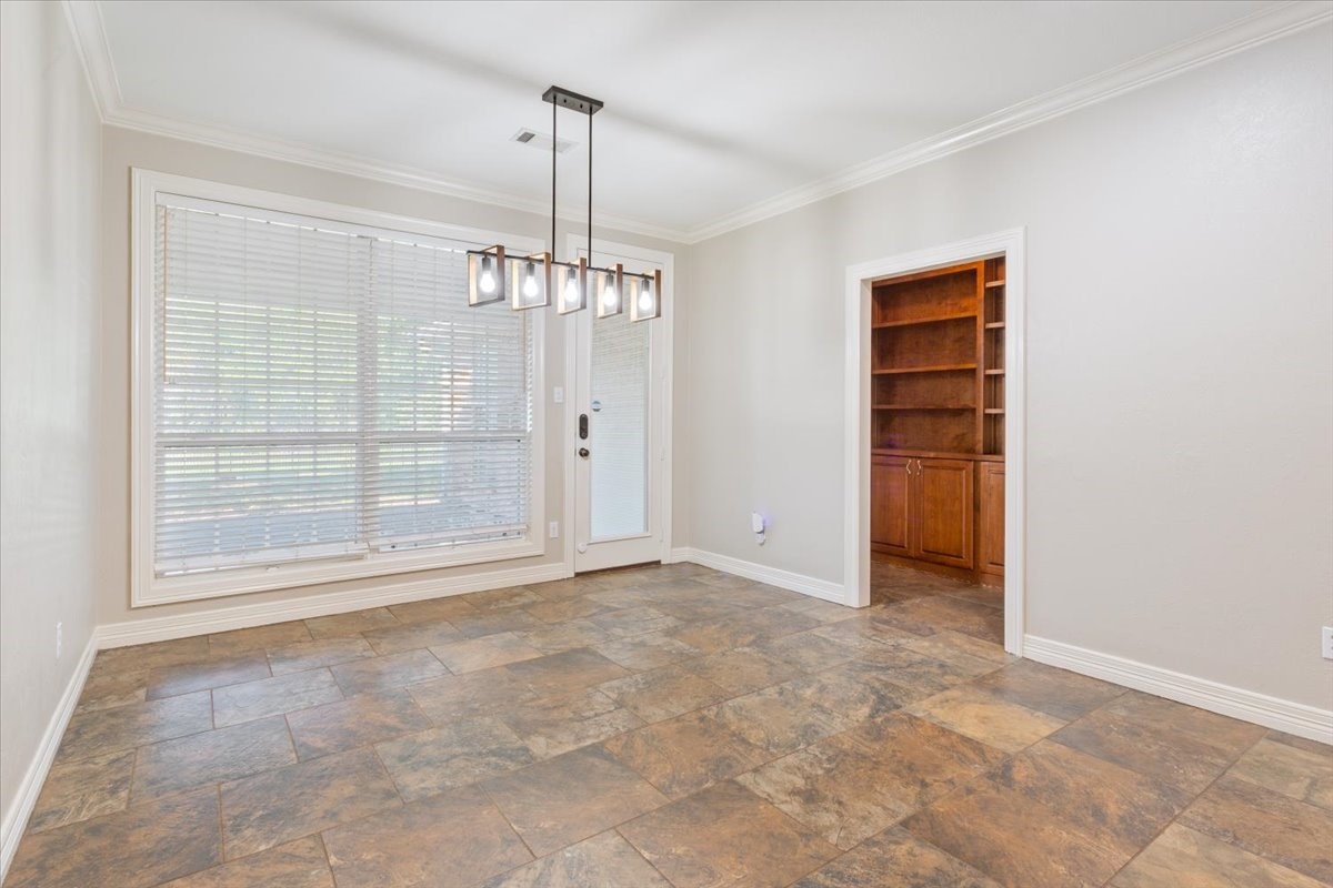 9412 Silverthorn Drive Waco TX 76708