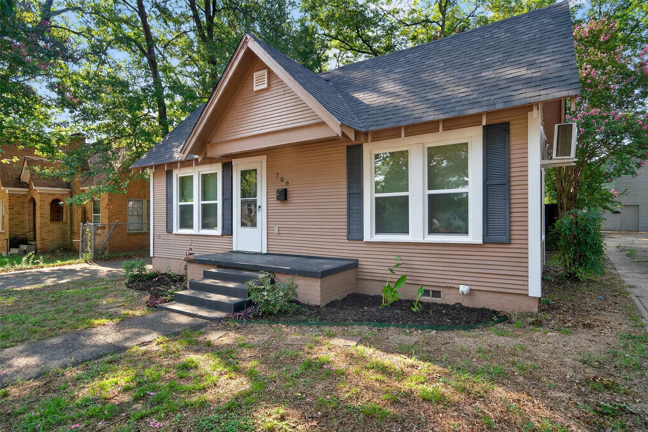 706 Lindsey Lane Tyler TX 75701