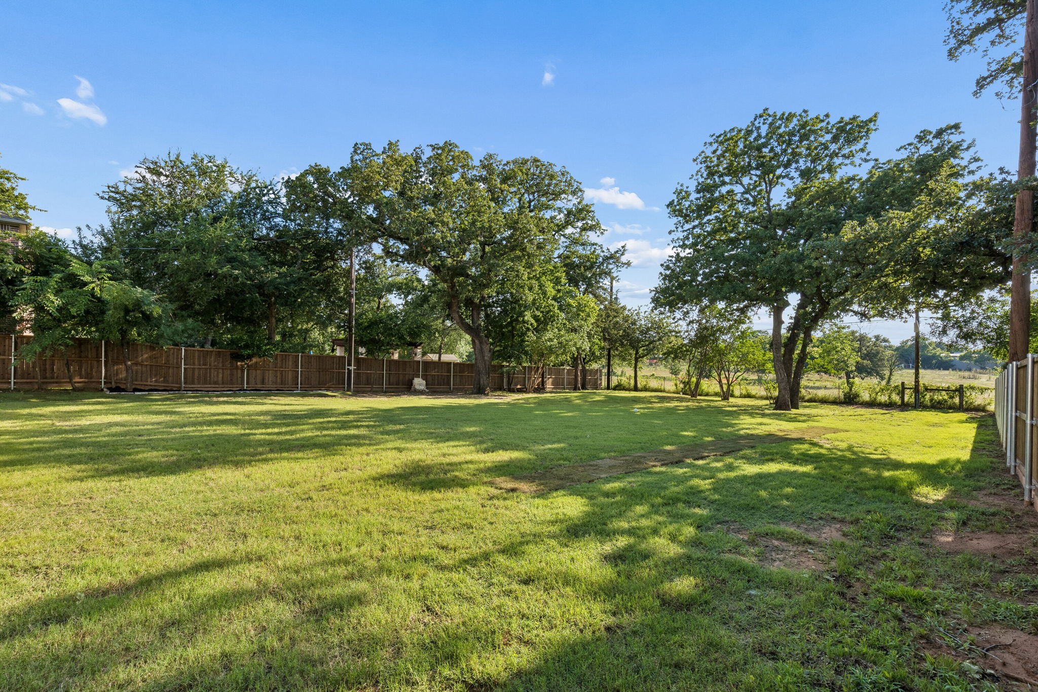 1218 Woodsey Court Southlake TX 76092