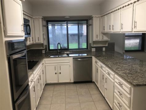 104 NE Alsbury Boulevard Burleson TX 76028