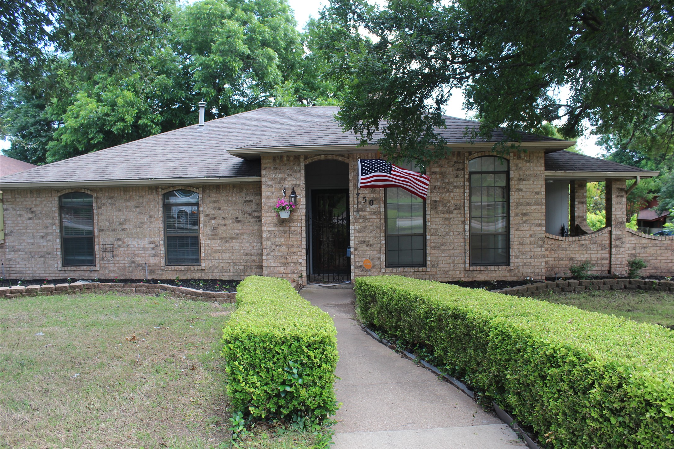 750 S Forest Lane Duncanville TX 75116