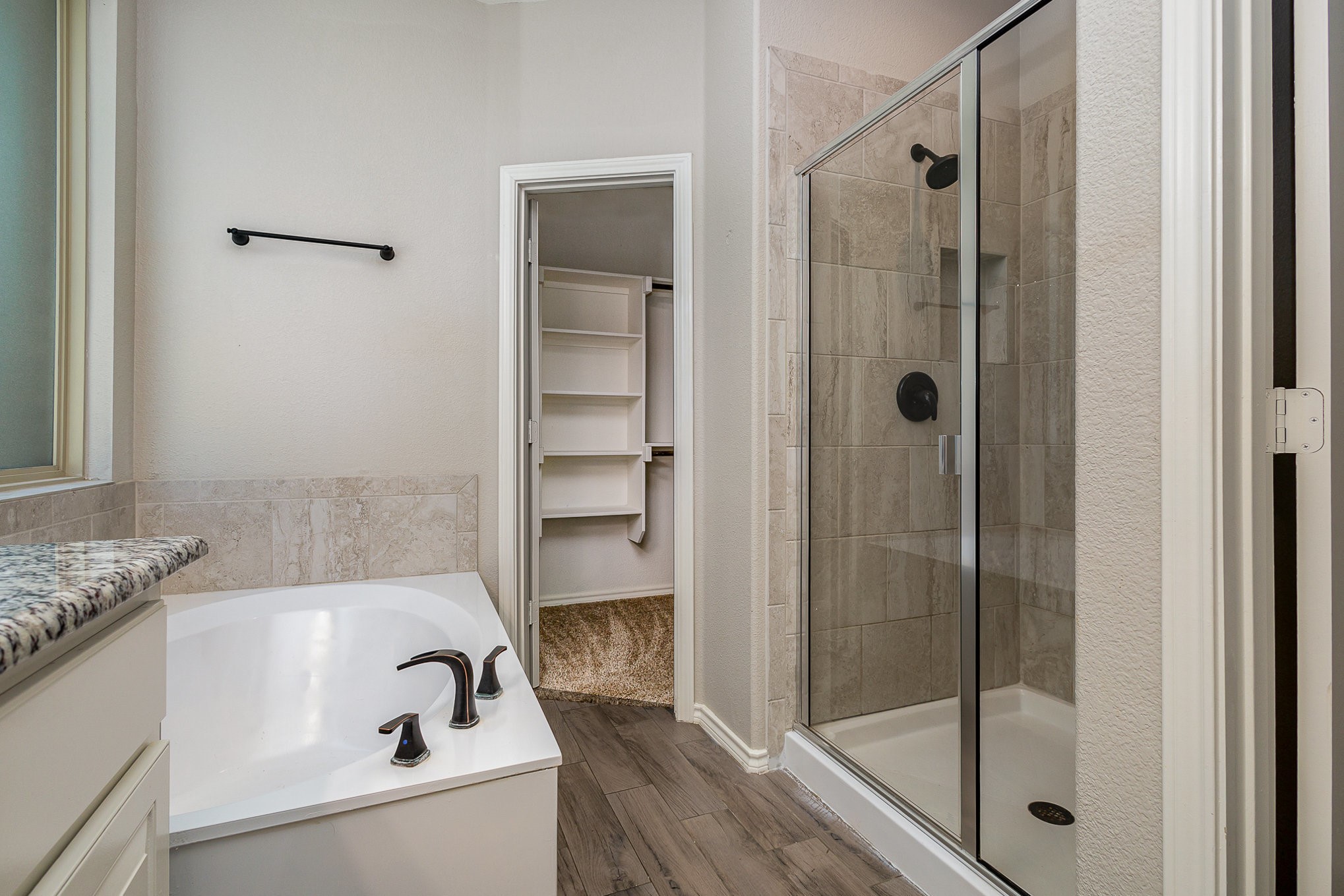 928 Dove Cove Argyle TX 76226