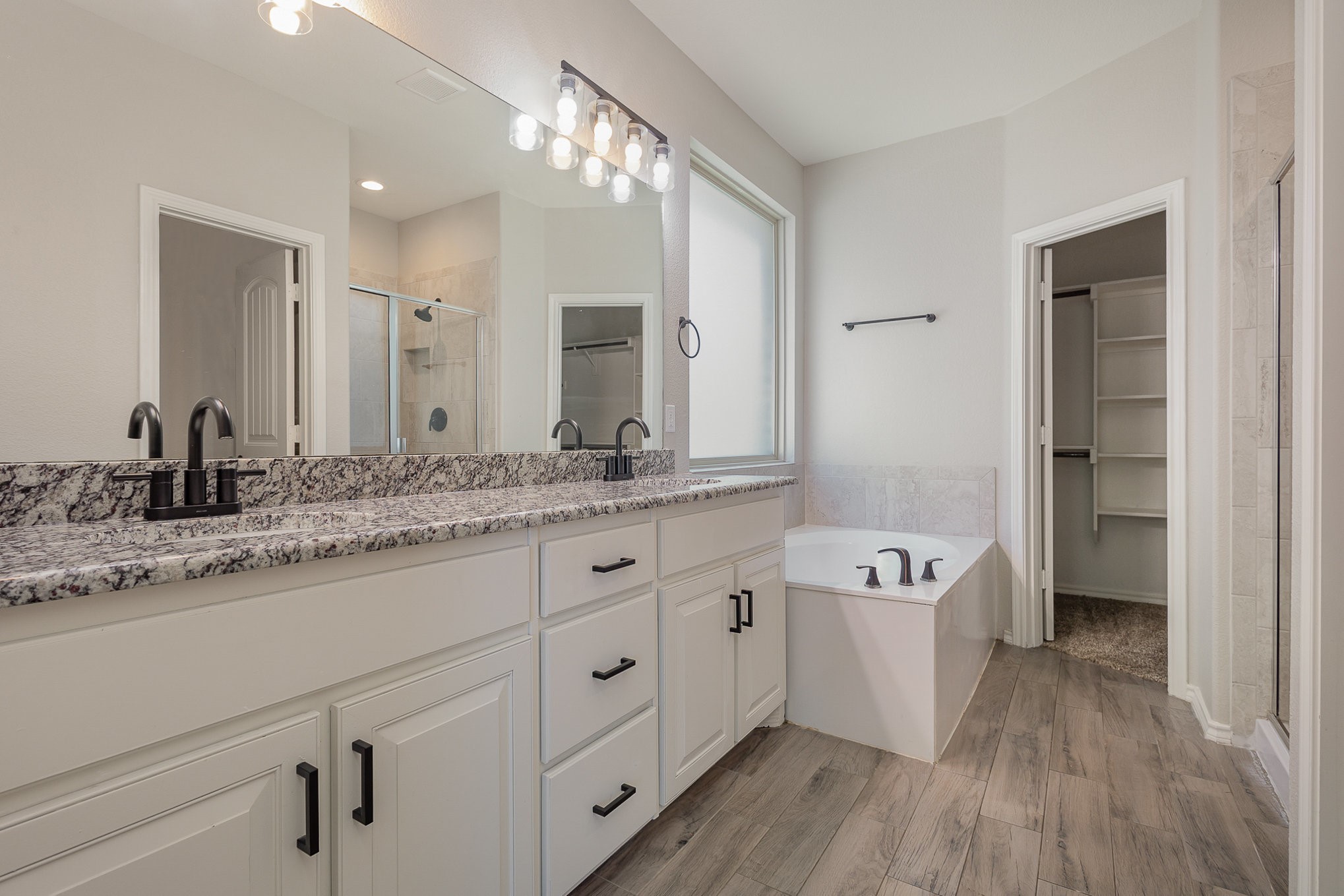 928 Dove Cove Argyle TX 76226