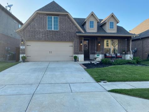 425 Middleton Drive Roanoke TX 76262