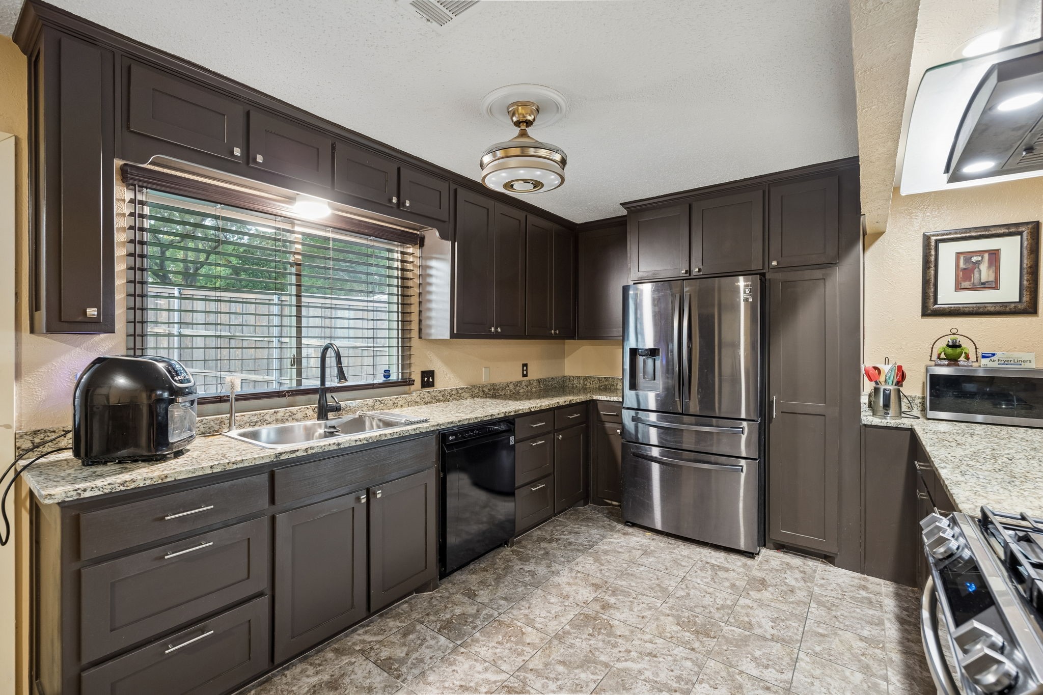 2617 Quail Ridge Irving TX 75060