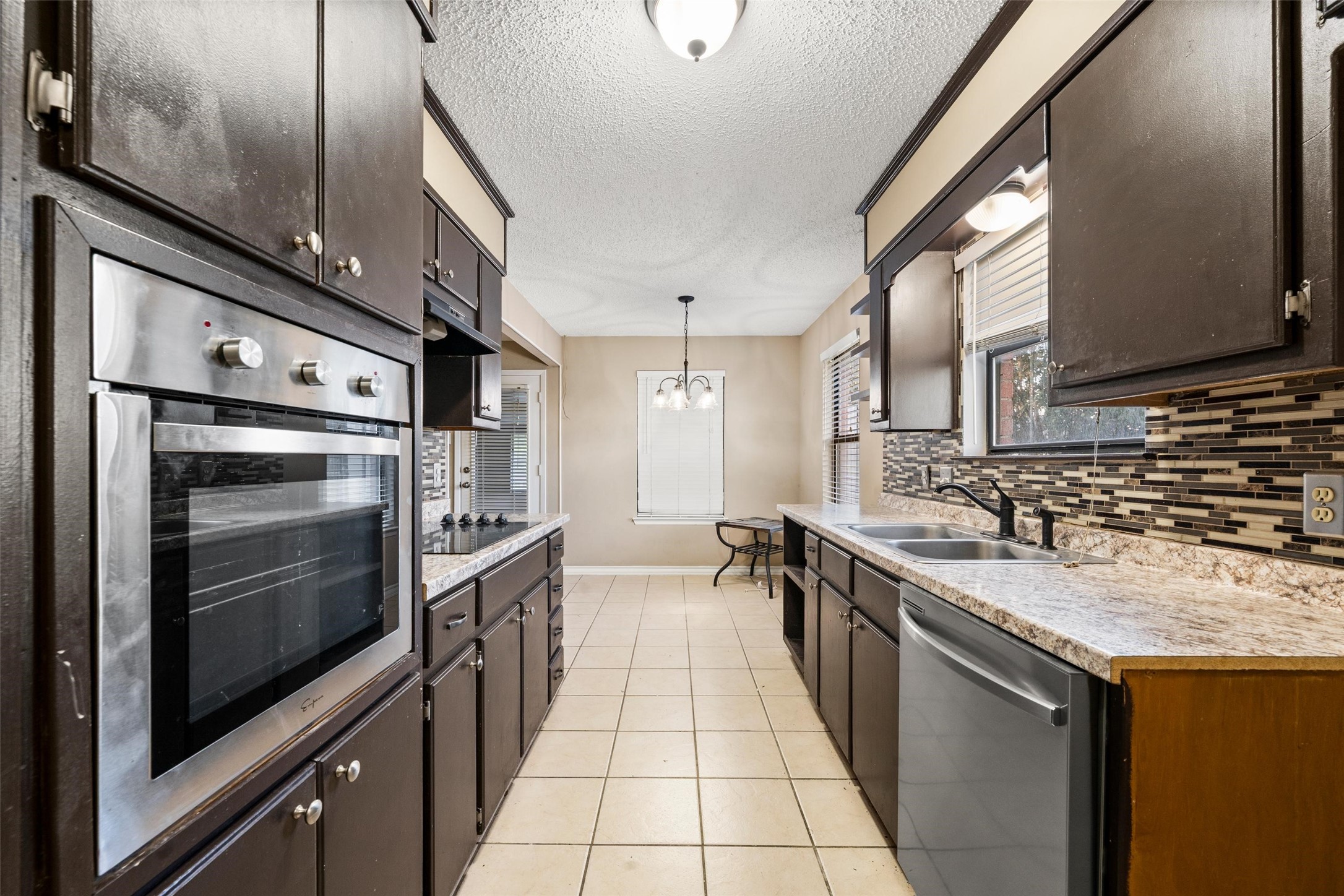 614 Circle Creek Drive Hewitt TX 76643