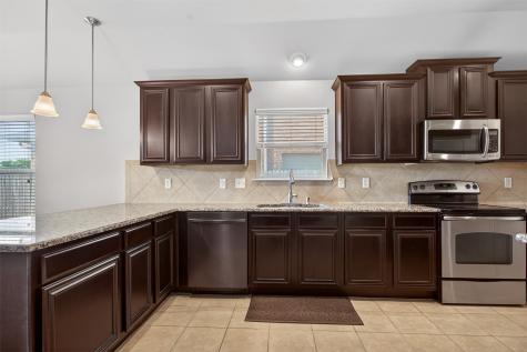 2003 Carriage Road Heartland TX 75126