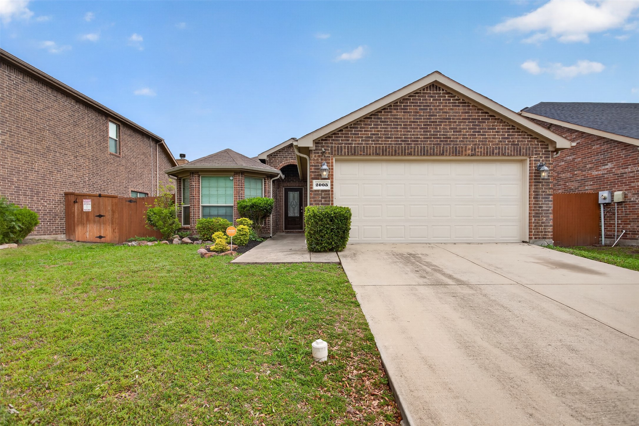 2003 Carriage Road Heartland TX 75126