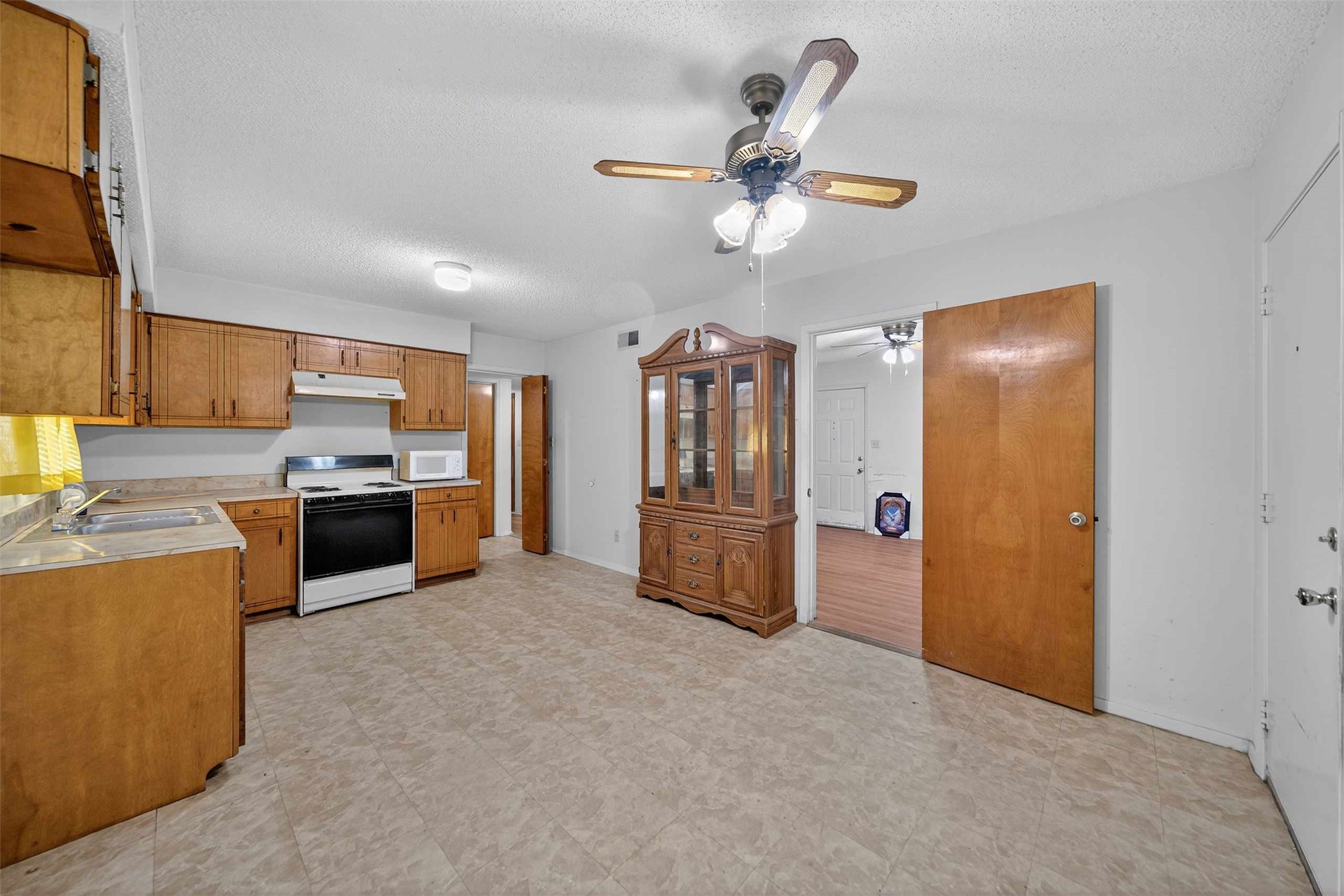 17092 Fm 317 Chandler TX 75758