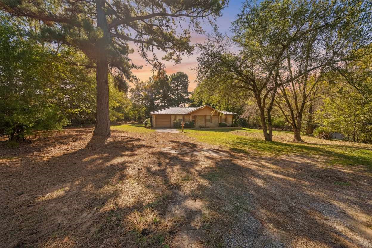 17092 Fm 317 Chandler TX 75758