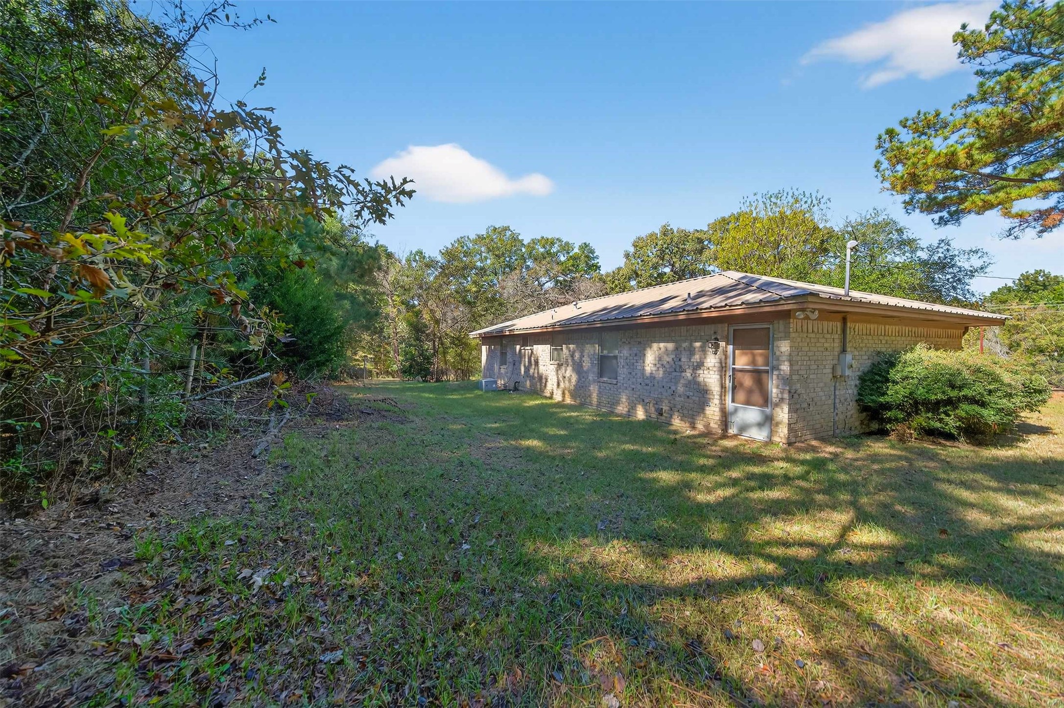 17092 Fm 317 Chandler TX 75758