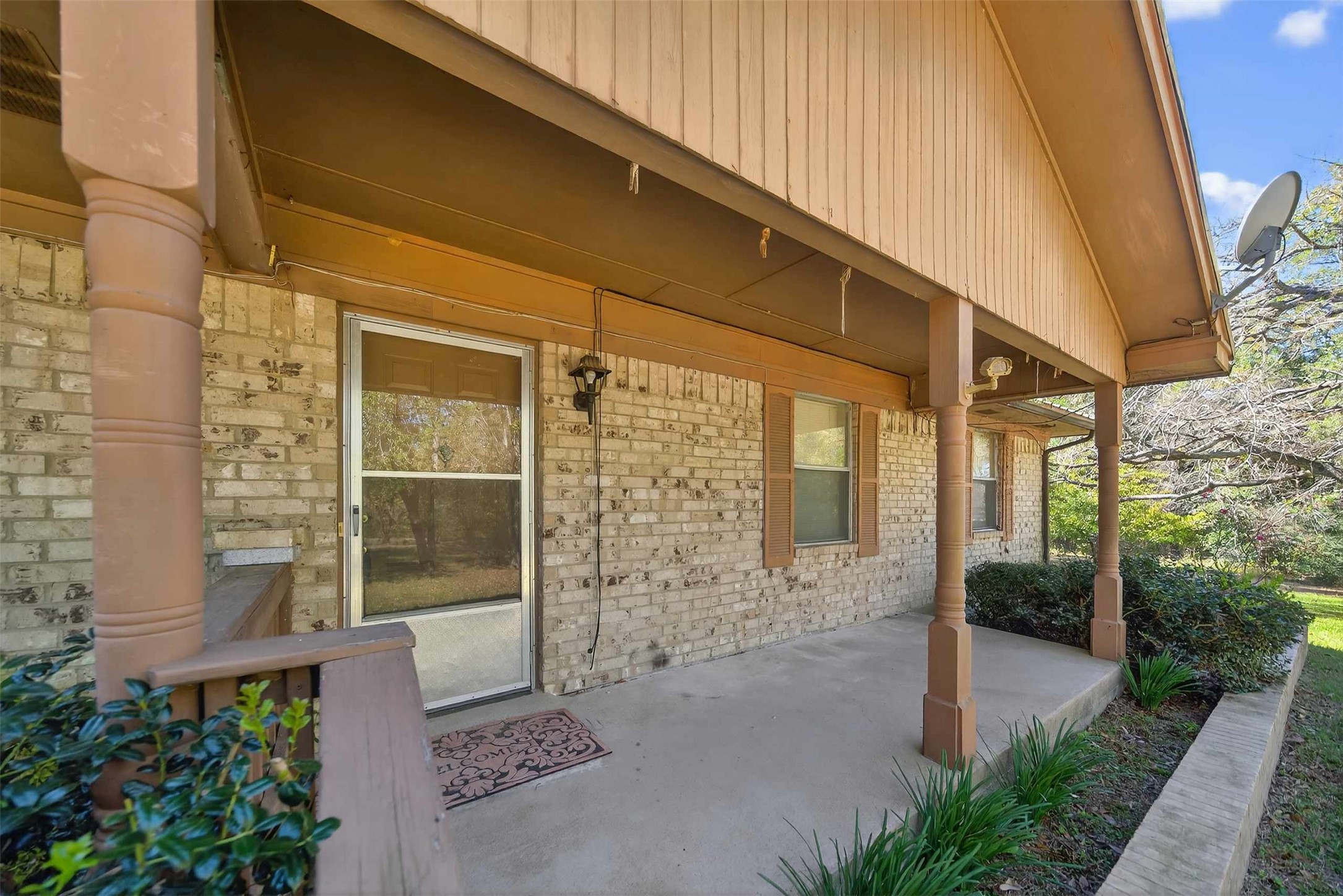 17092 Fm 317 Chandler TX 75758