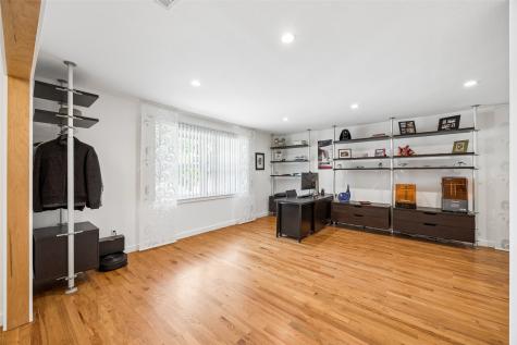 804 S Weatherred Drive Richardson TX 75080