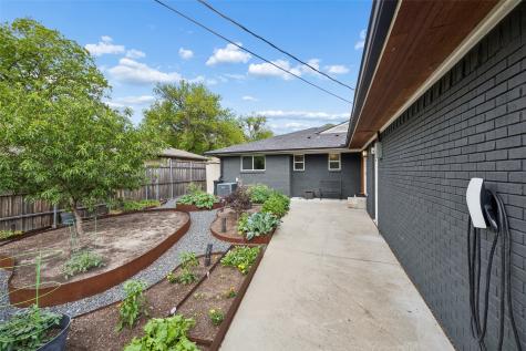 804 S Weatherred Drive Richardson TX 75080