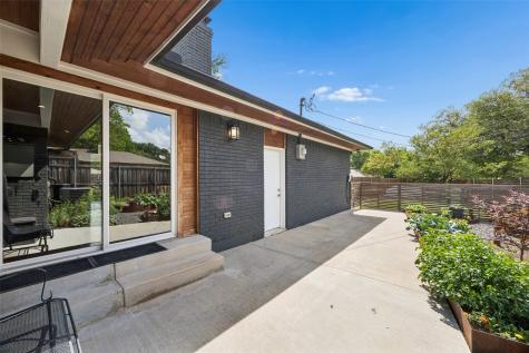 804 S Weatherred Drive Richardson TX 75080