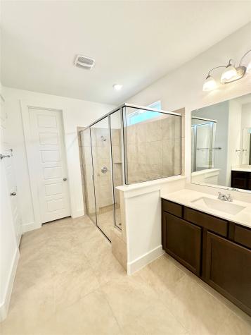 1356 Orange Blossom Court Gainesville TX 76240