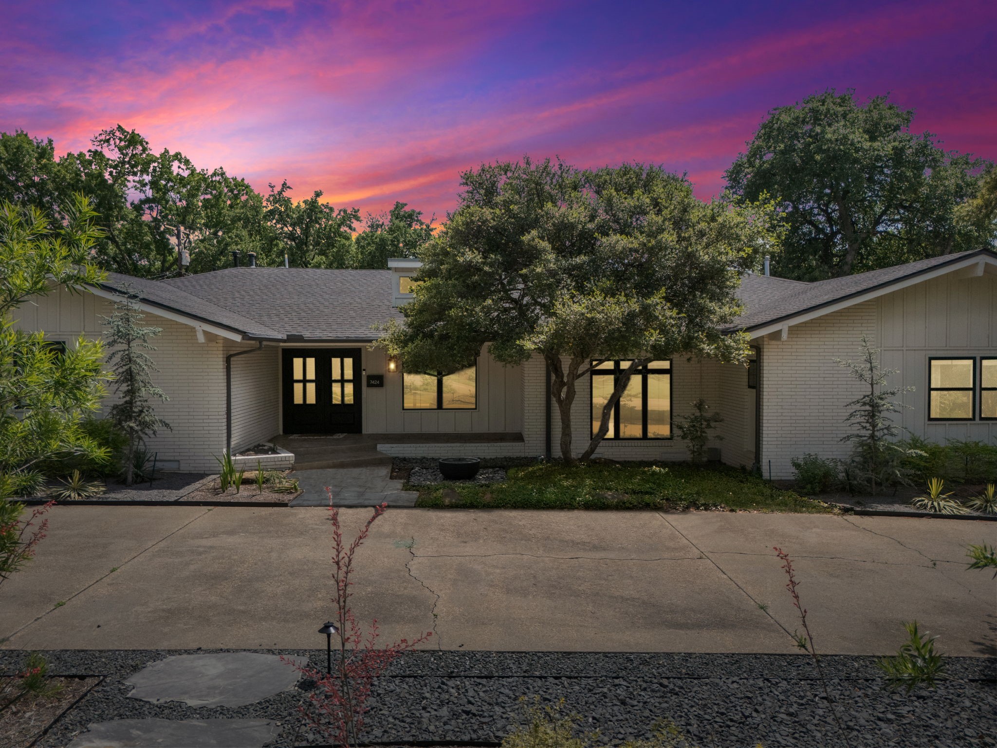 7424 Stonecrest Drive Dallas TX 75254