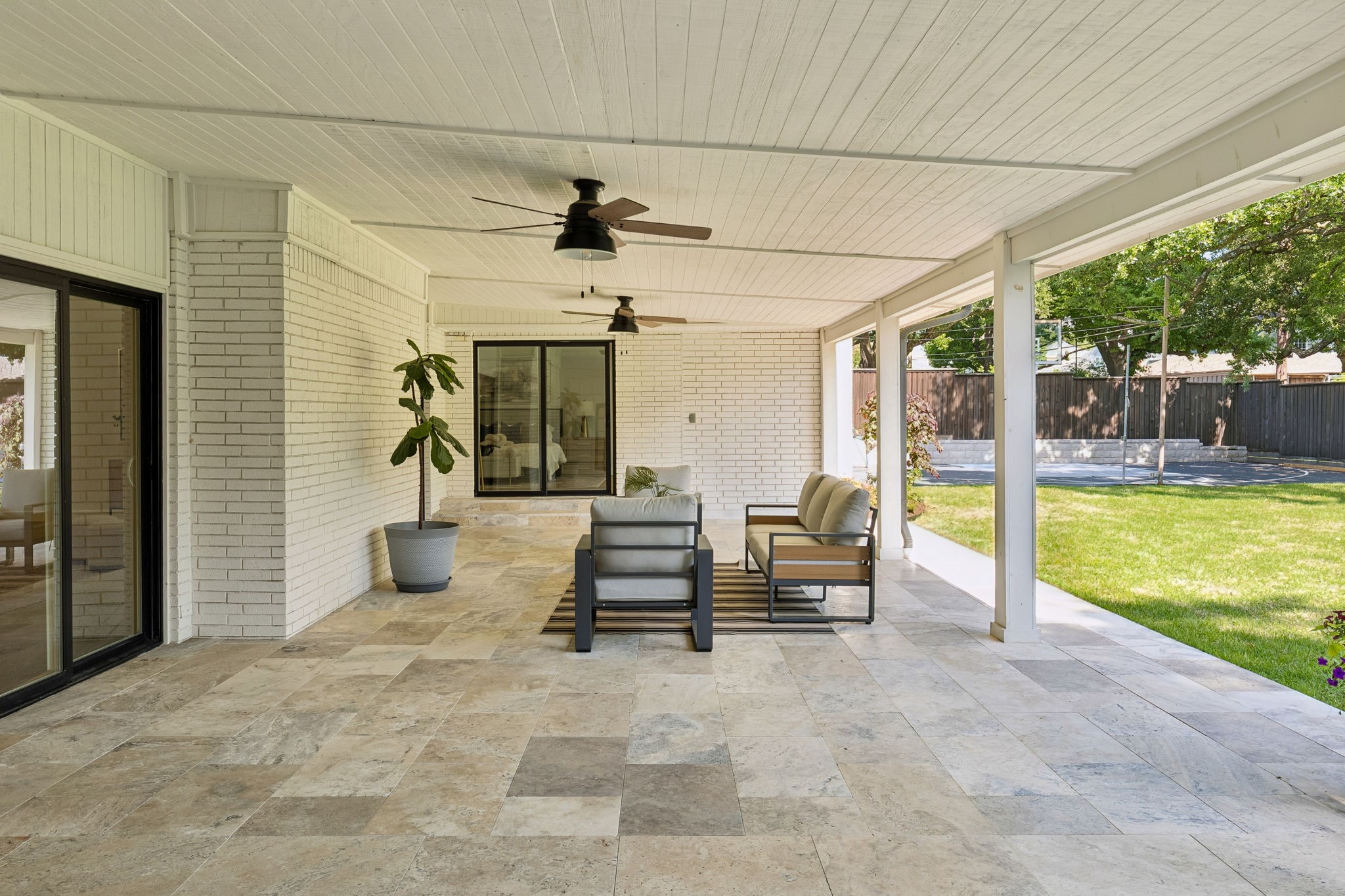 7424 Stonecrest Drive Dallas TX 75254