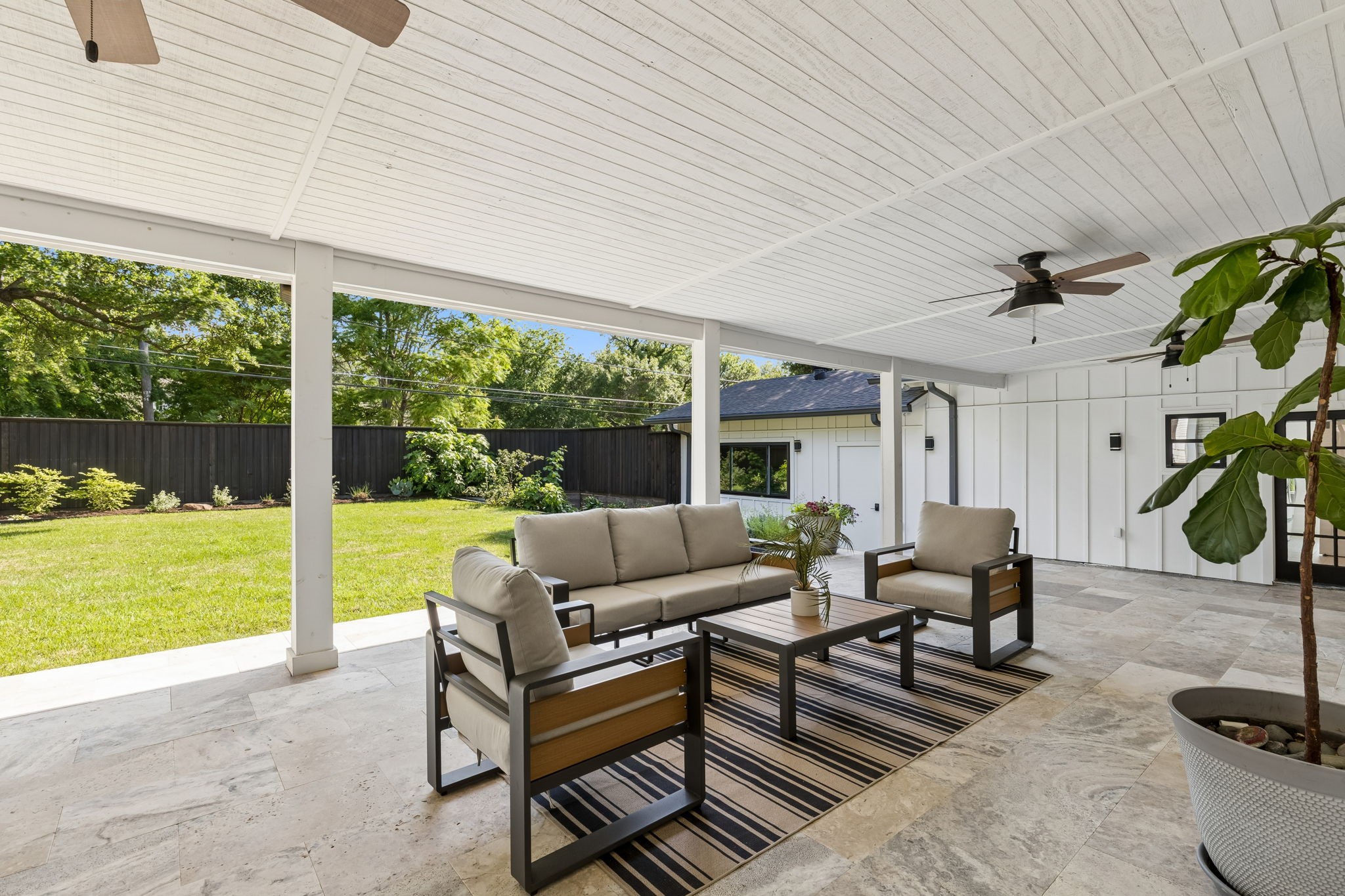7424 Stonecrest Drive Dallas TX 75254