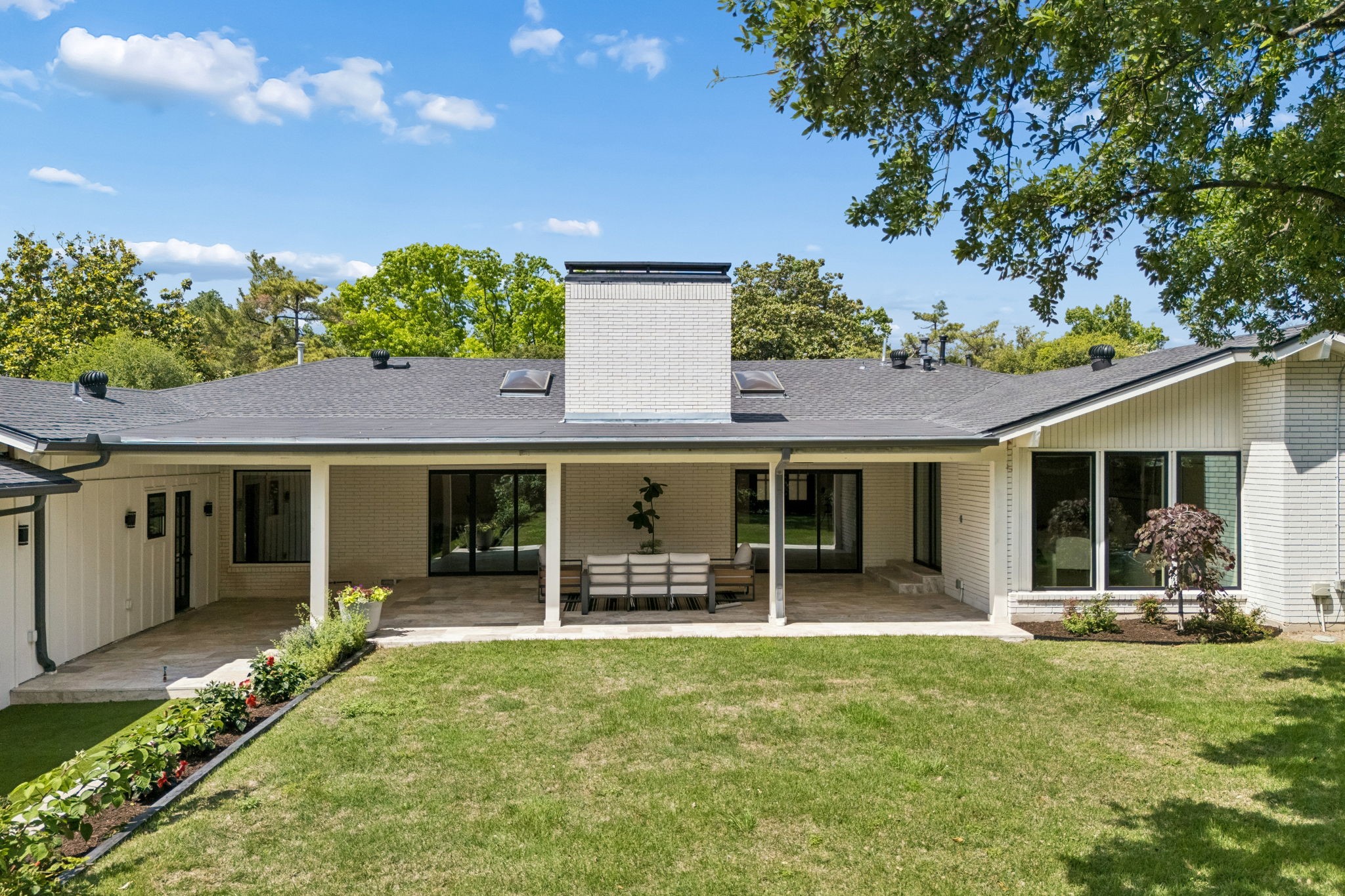 7424 Stonecrest Drive Dallas TX 75254