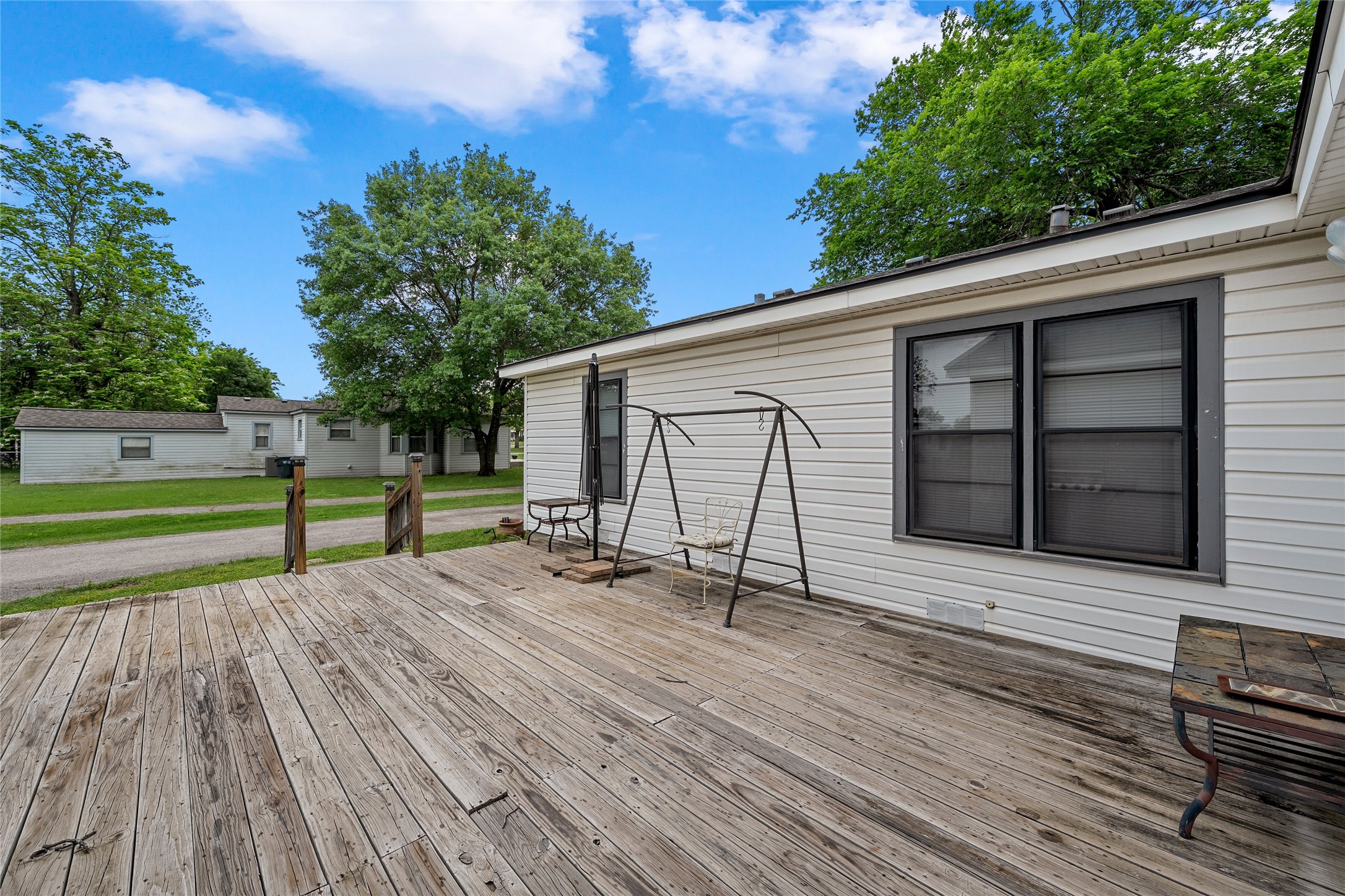 2433 N 42nd Street Waco TX 76710