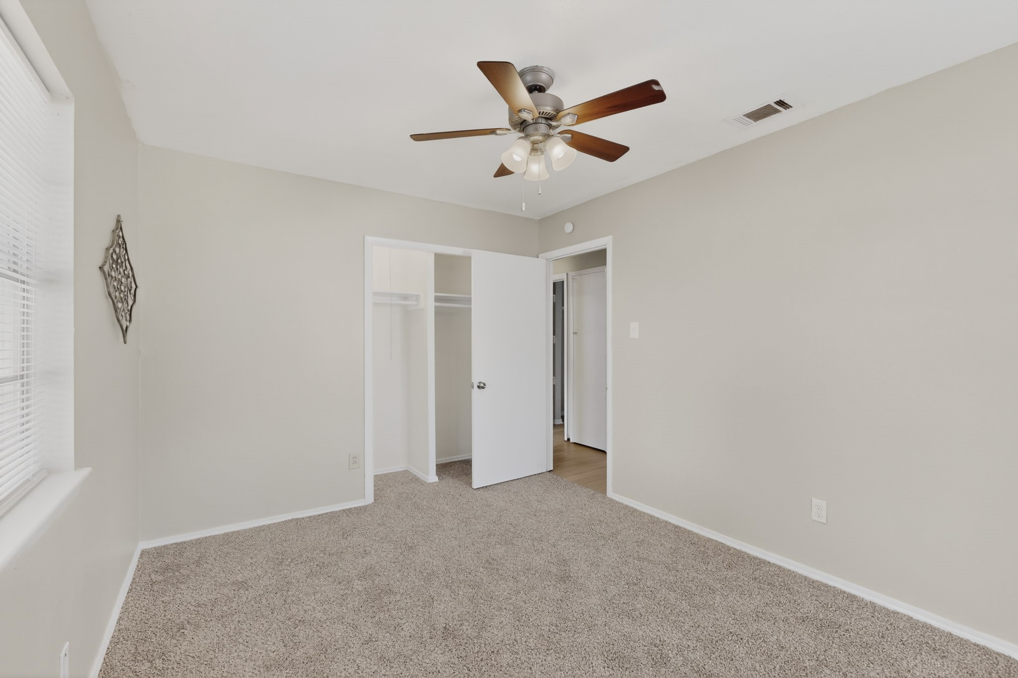 2725 Wesleyan Drive Irving TX 75062