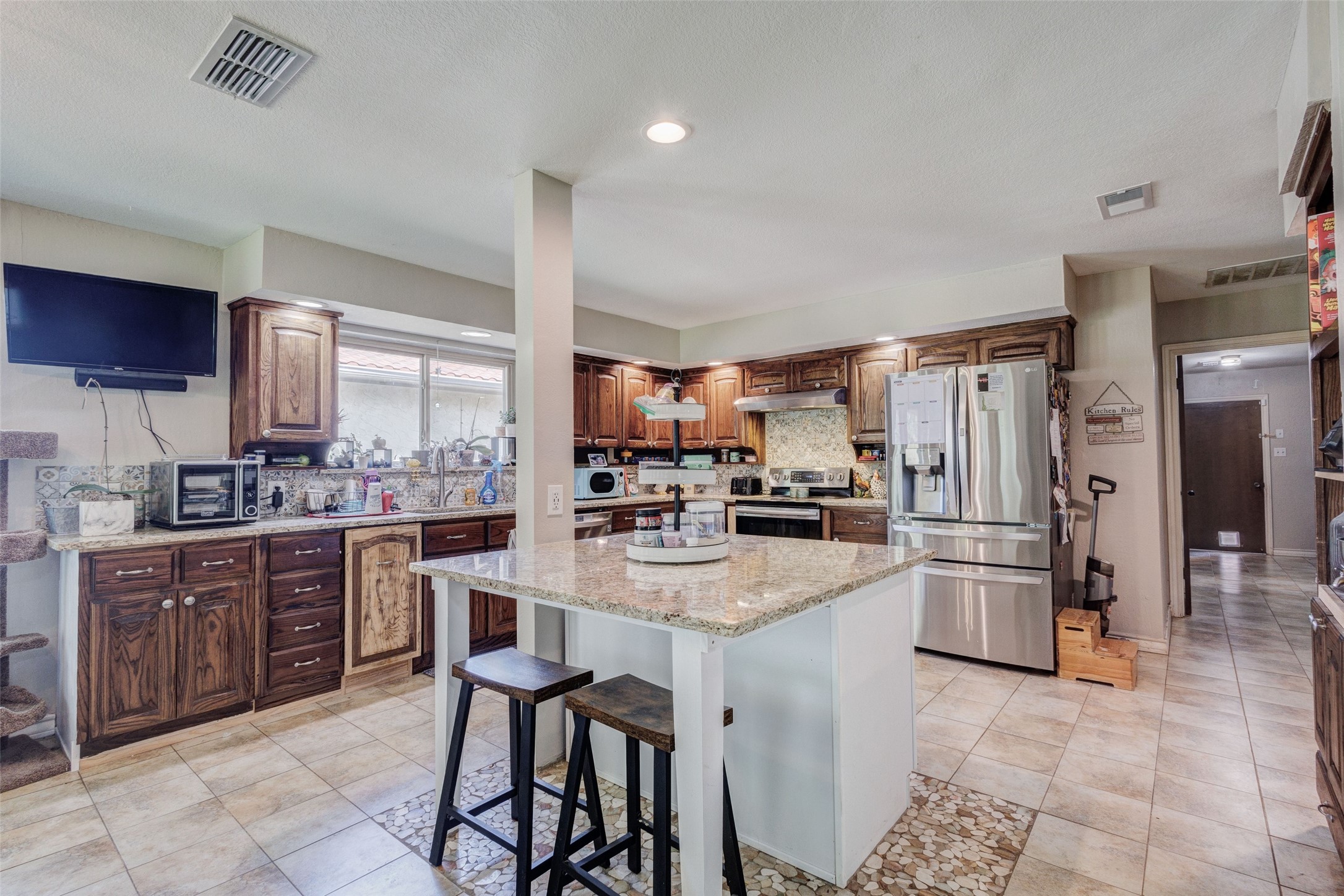 7725 Woodside Hill Fort Worth TX 76179