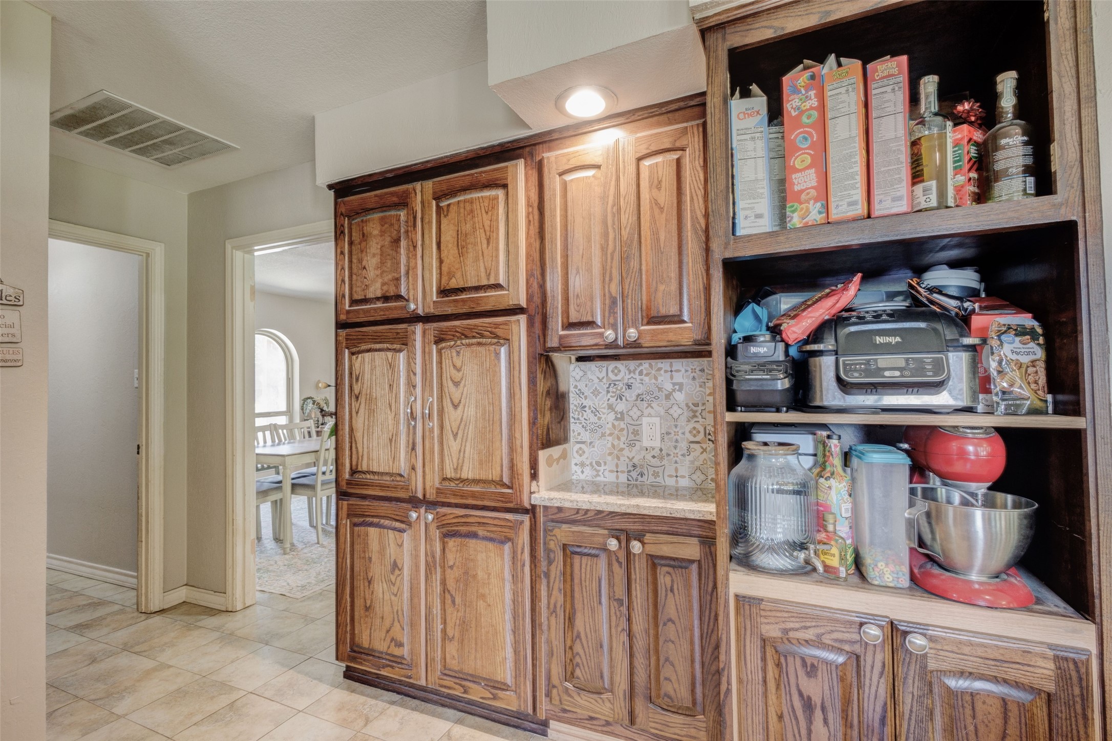 7725 Woodside Hill Fort Worth TX 76179