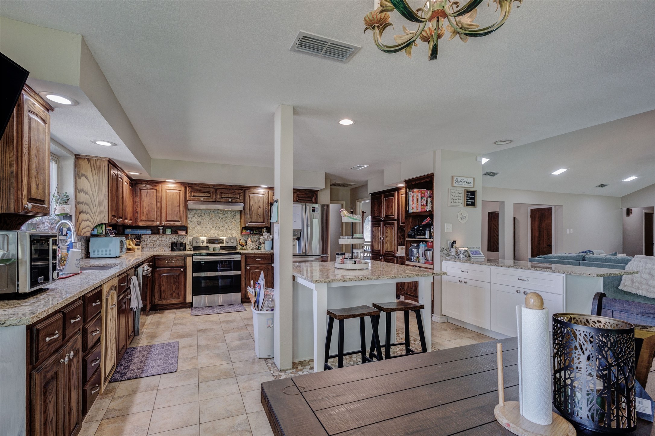 7725 Woodside Hill Fort Worth TX 76179