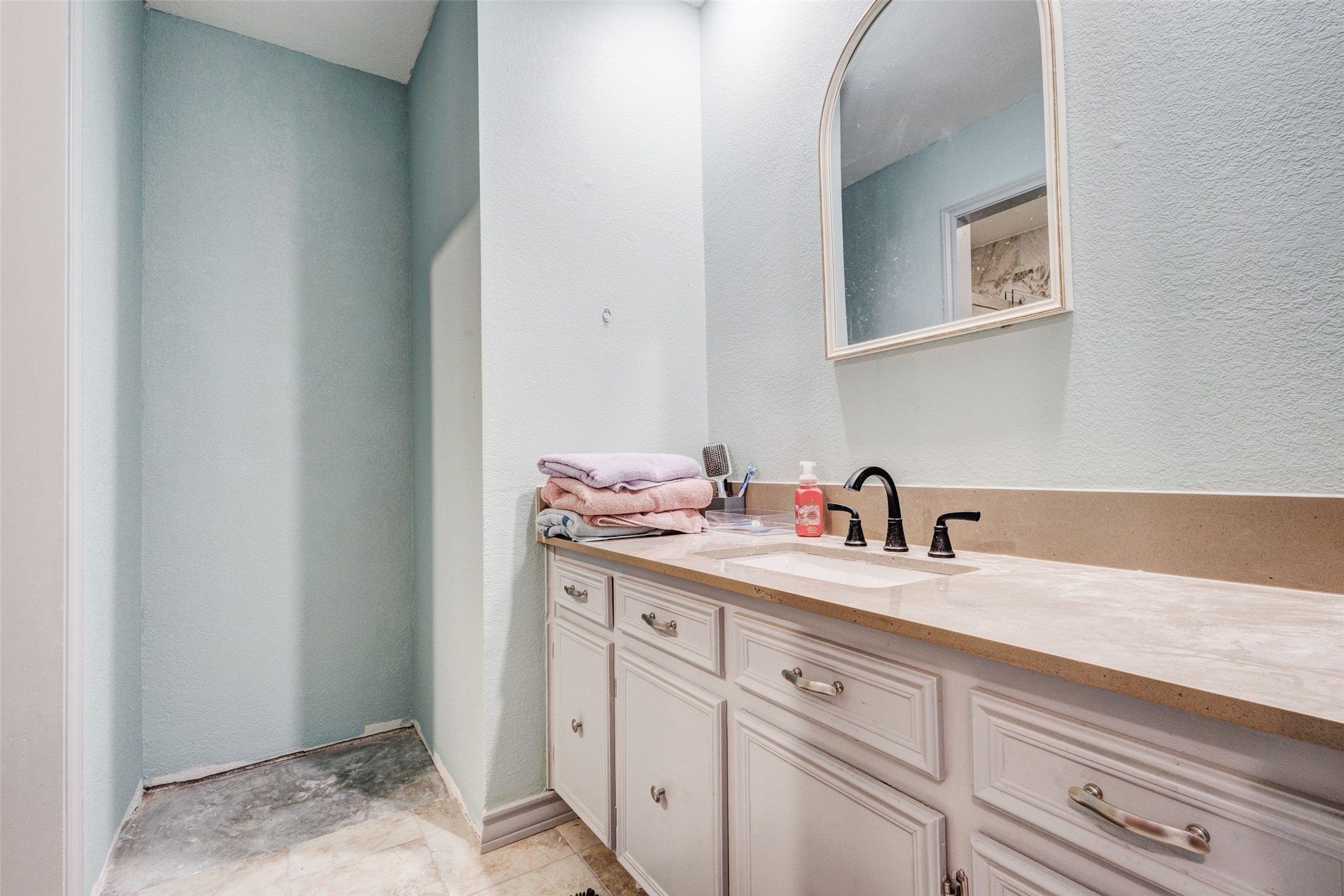 7725 Woodside Hill Fort Worth TX 76179