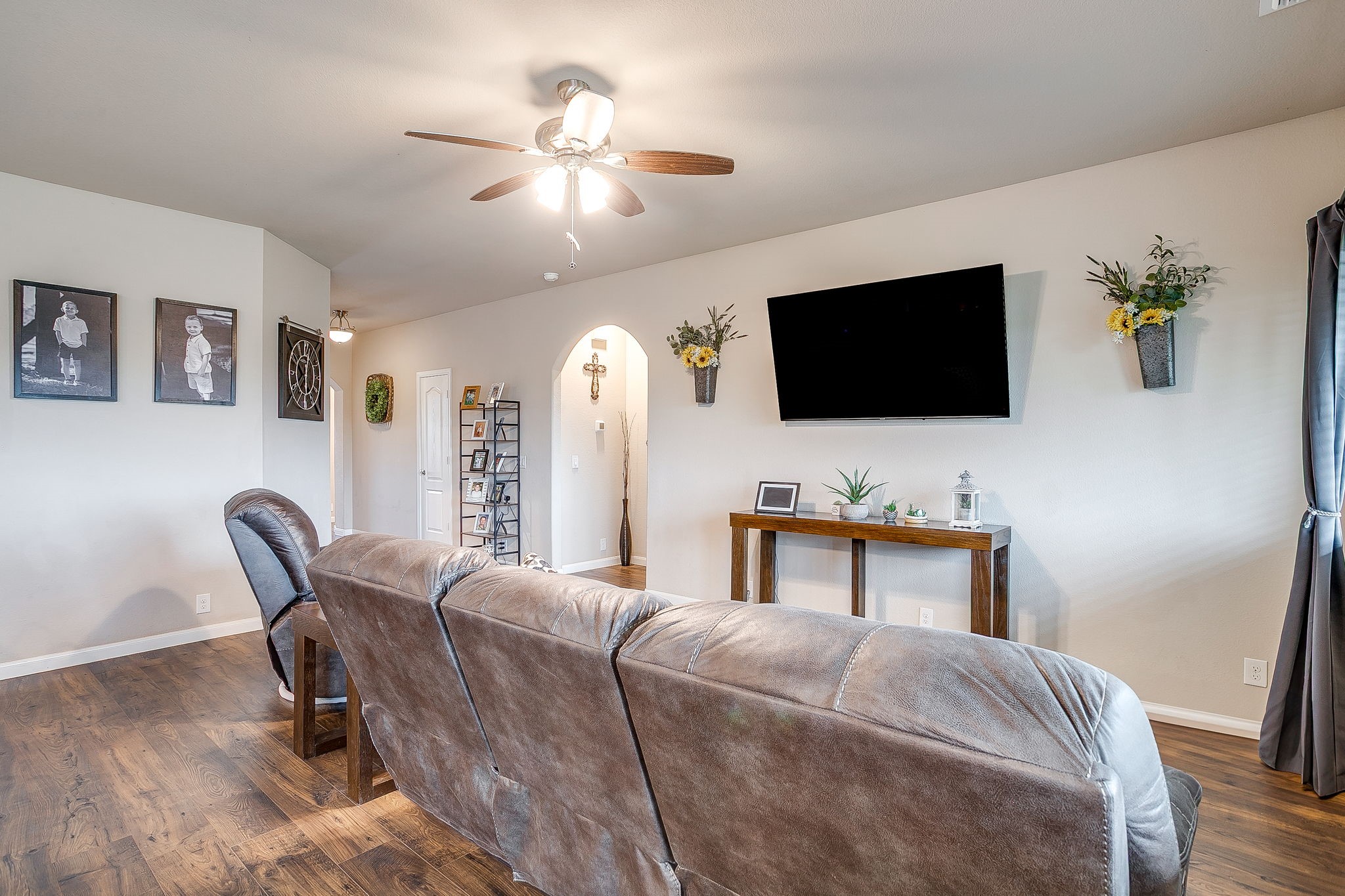 1004 Fairfax Drive Godley TX 76044