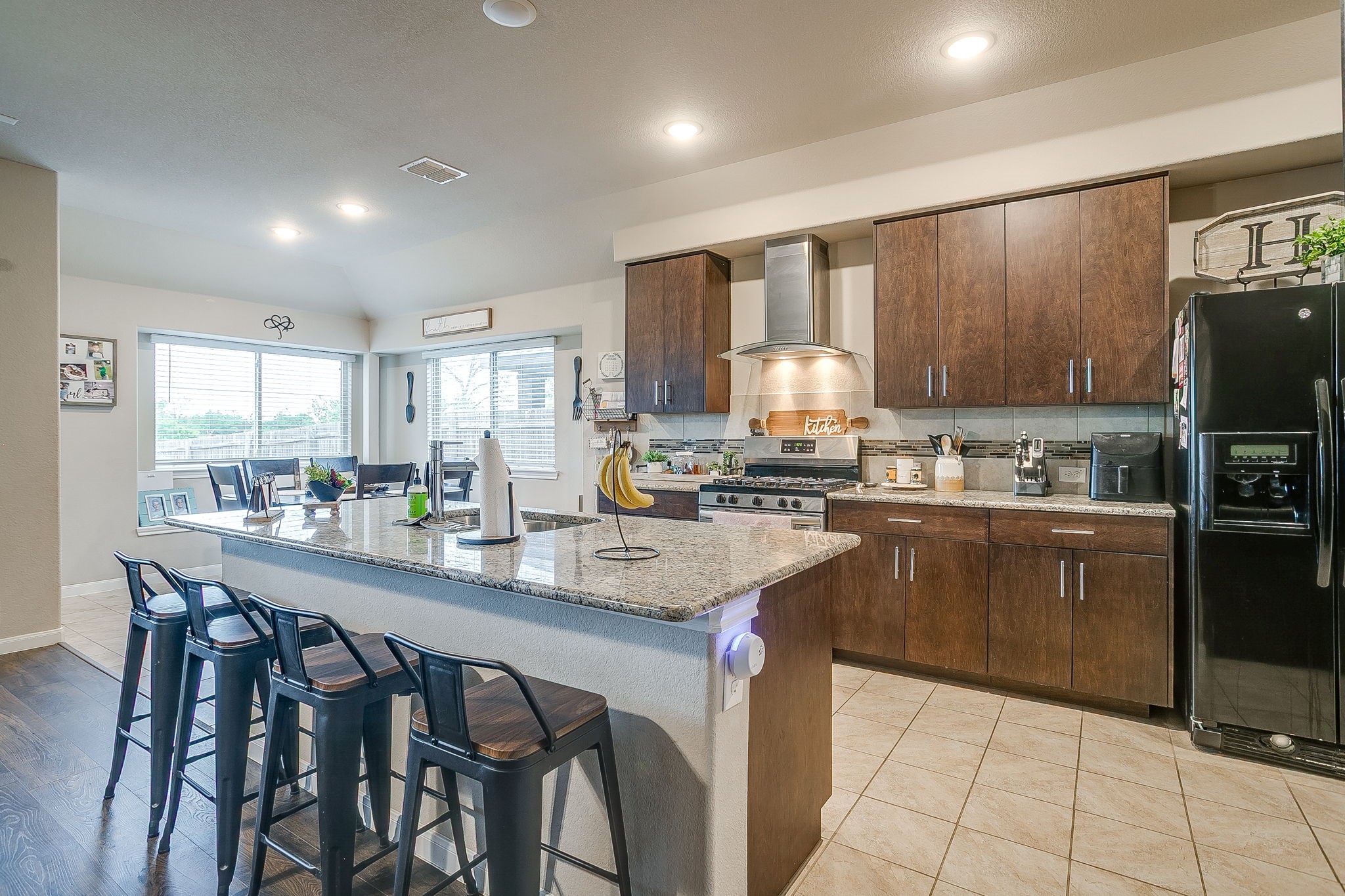 1004 Fairfax Drive Godley TX 76044