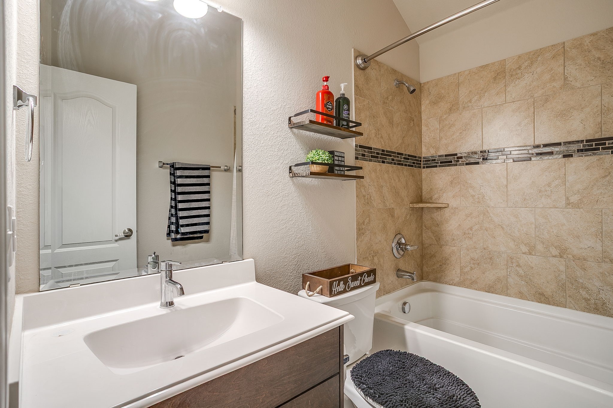 1004 Fairfax Drive Godley TX 76044