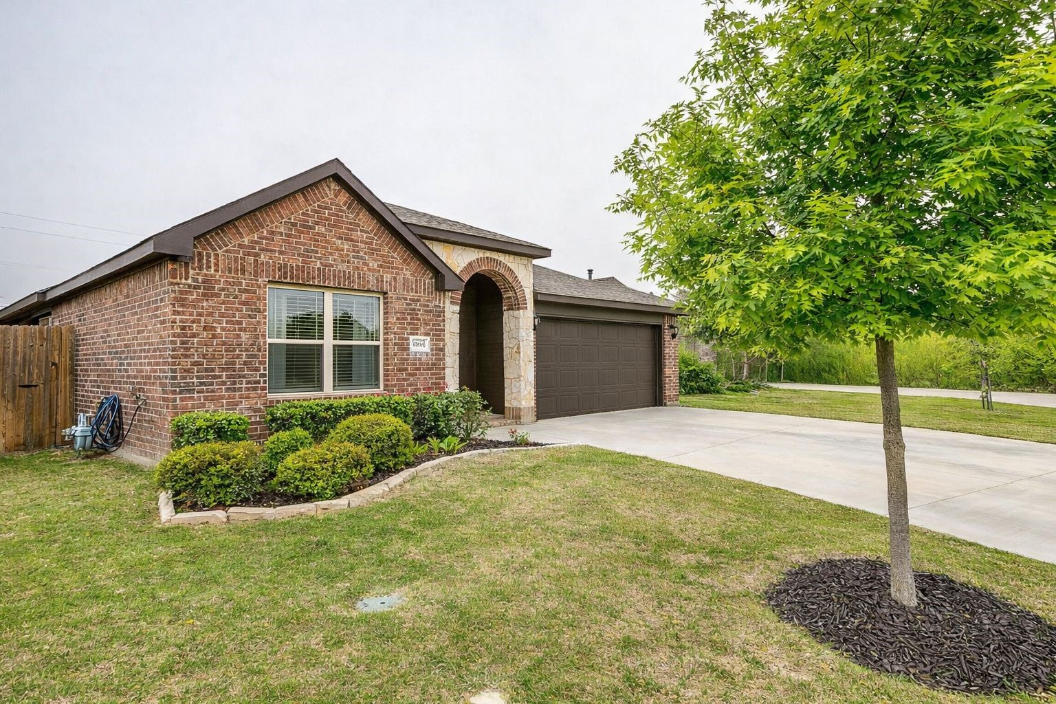 1004 Fairfax Drive Godley TX 76044