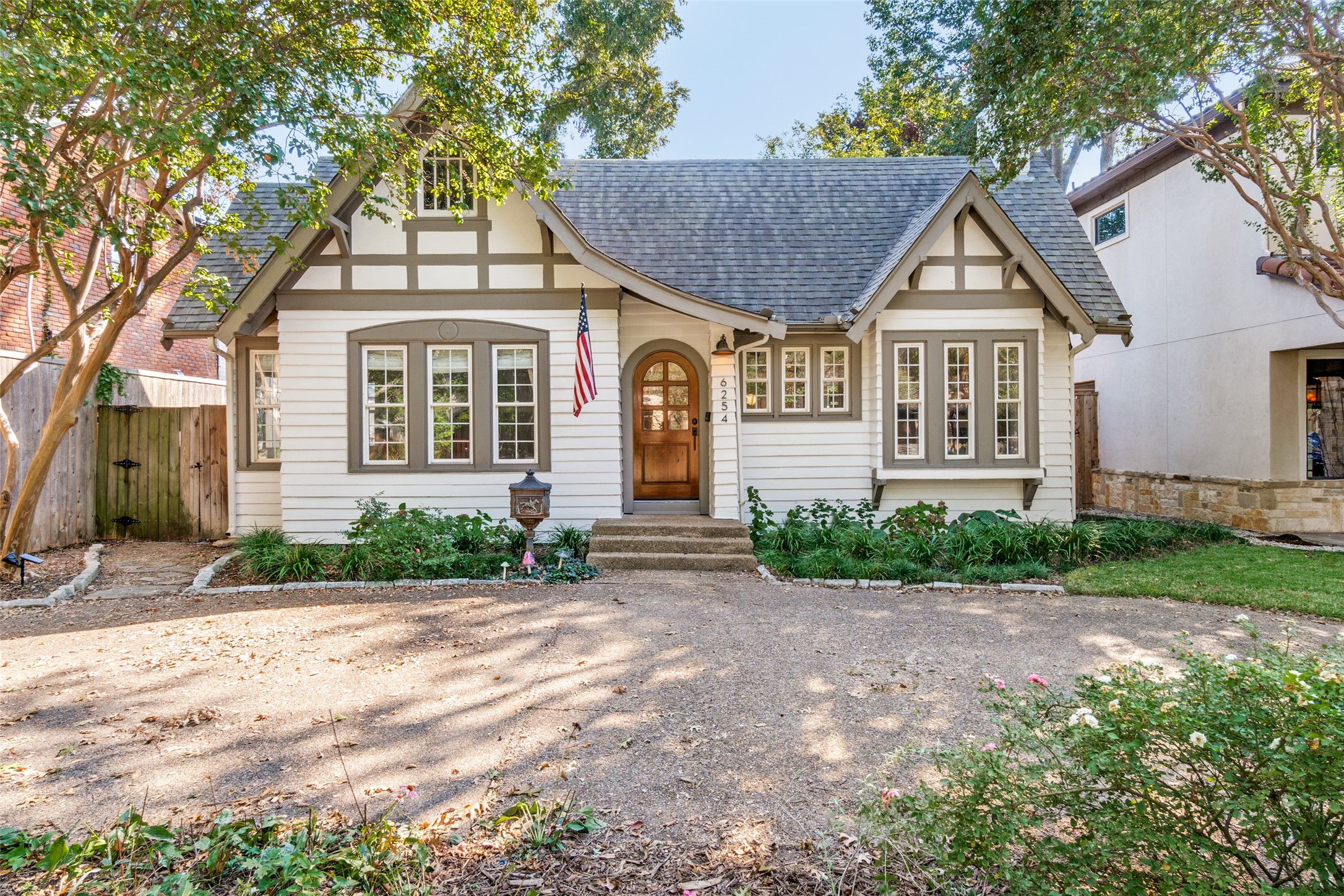 6254 Goliad Avenue Dallas TX 75214