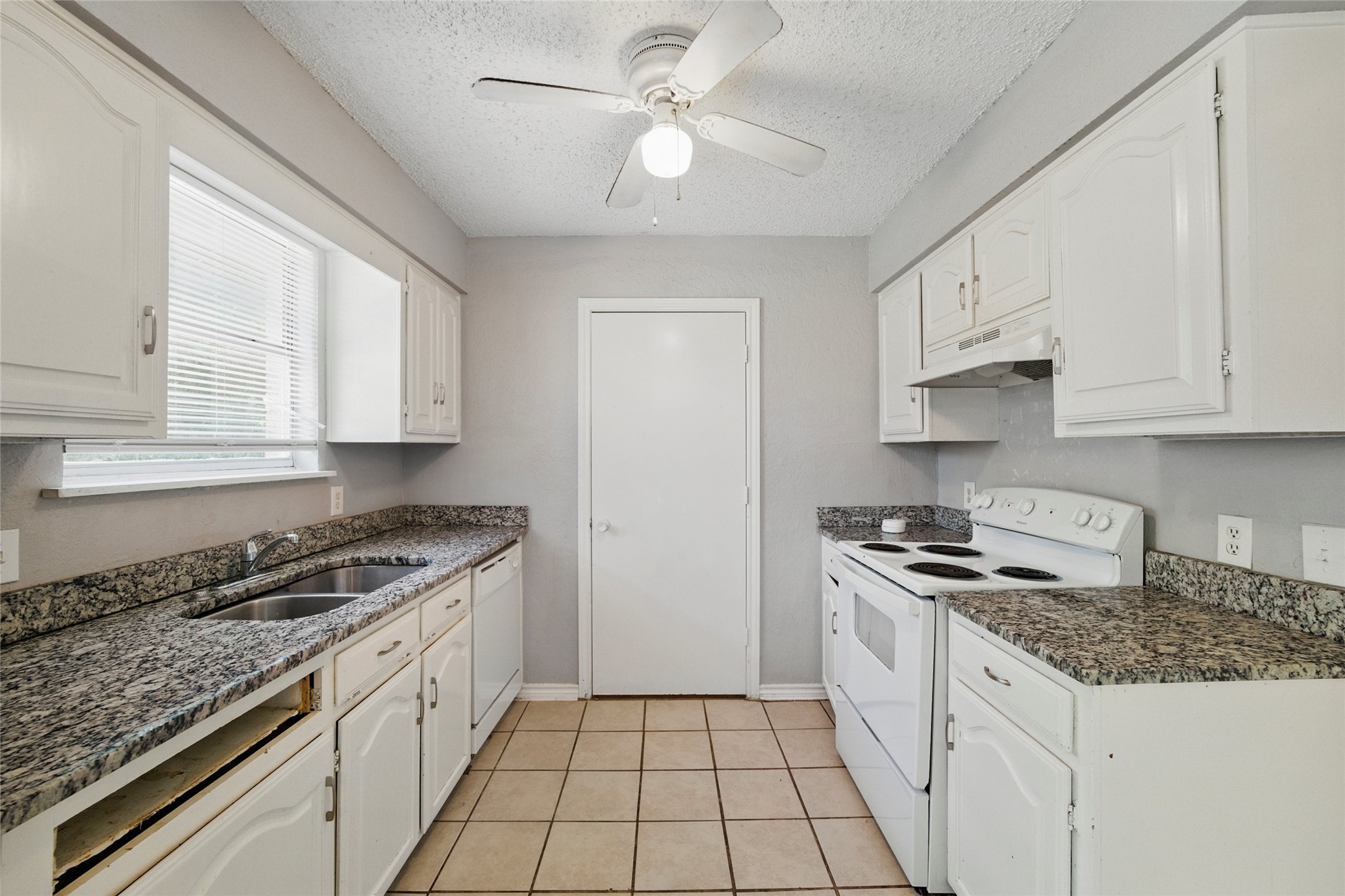 306 Monica Street Glenn Heights TX 75154