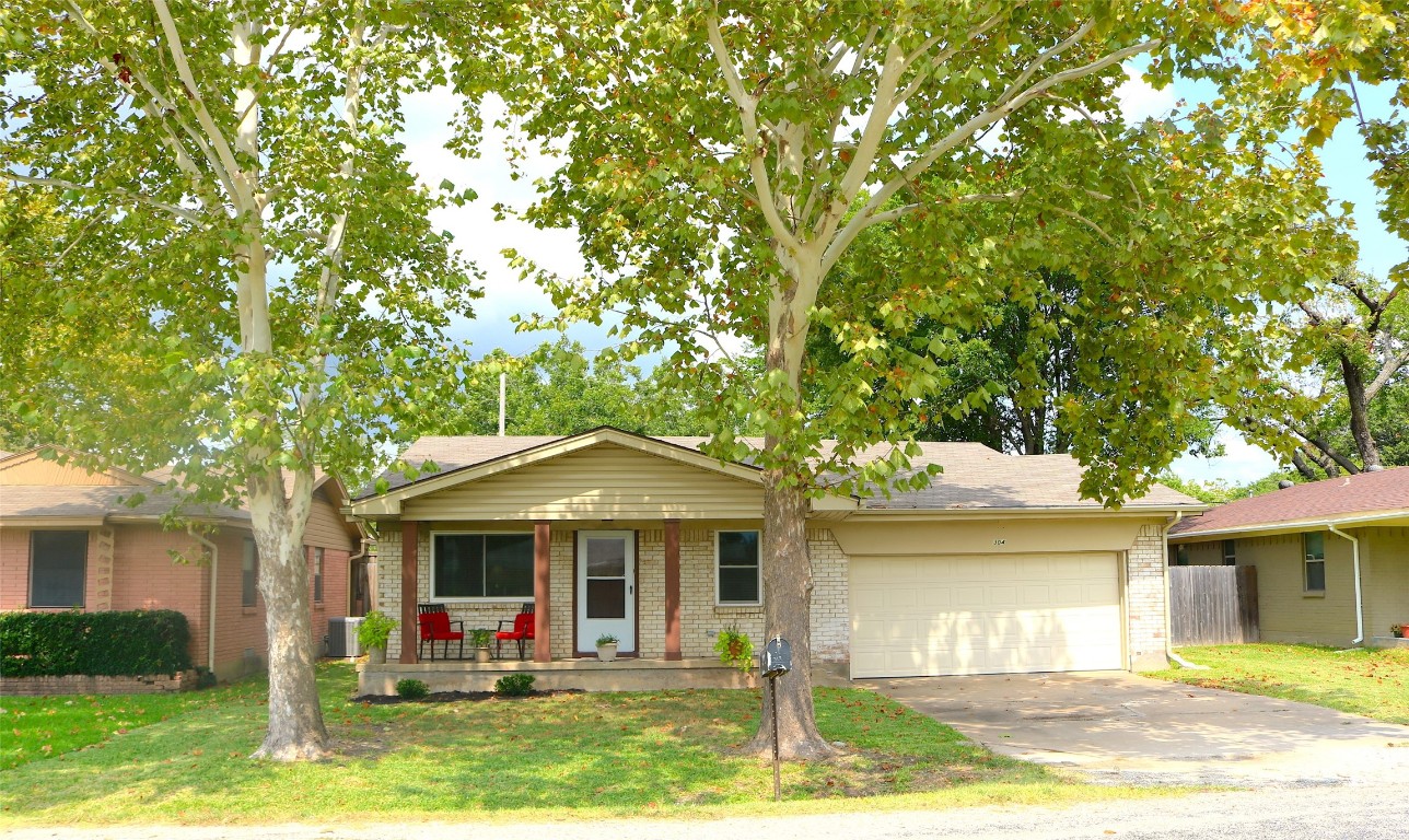 304 E Hazelwood Street Princeton TX 75407