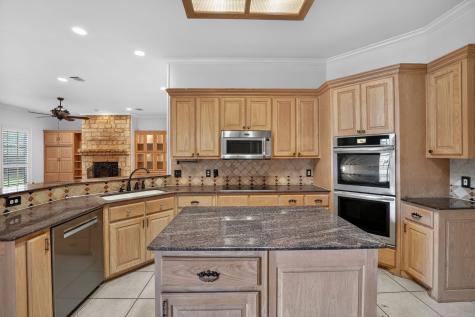 800 Granite Lane Lorena TX 76655