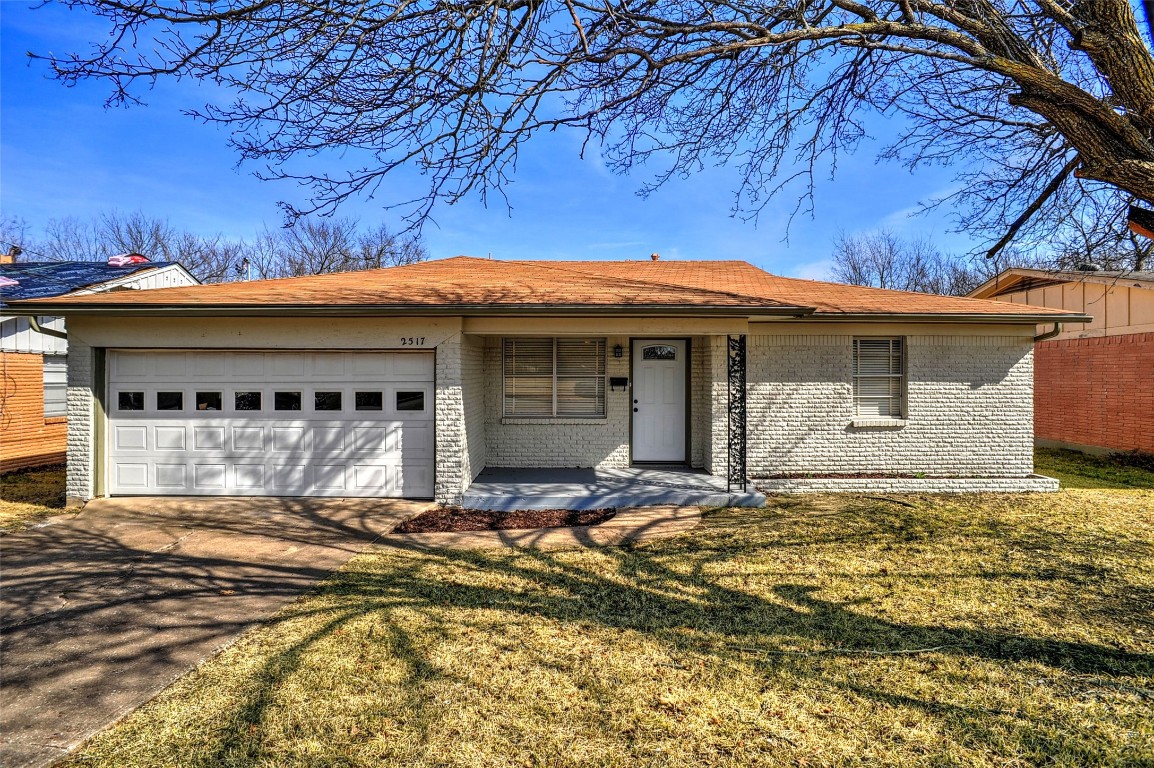 2517 N Shannon Street Sherman TX 75092