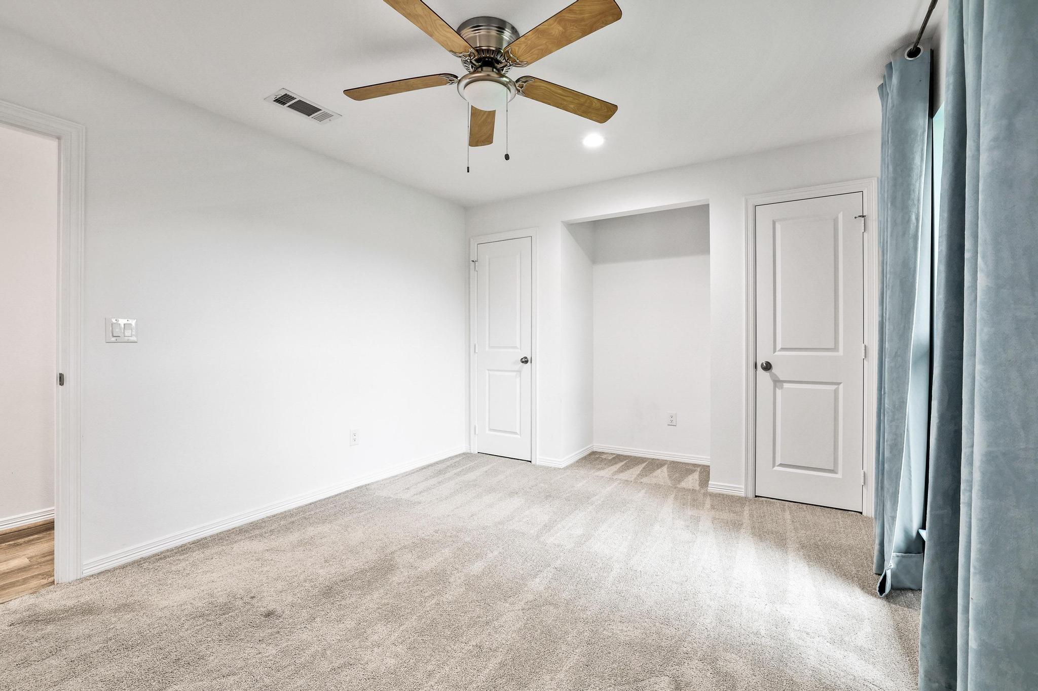 7668 La Cosa Drive Dallas TX 75248