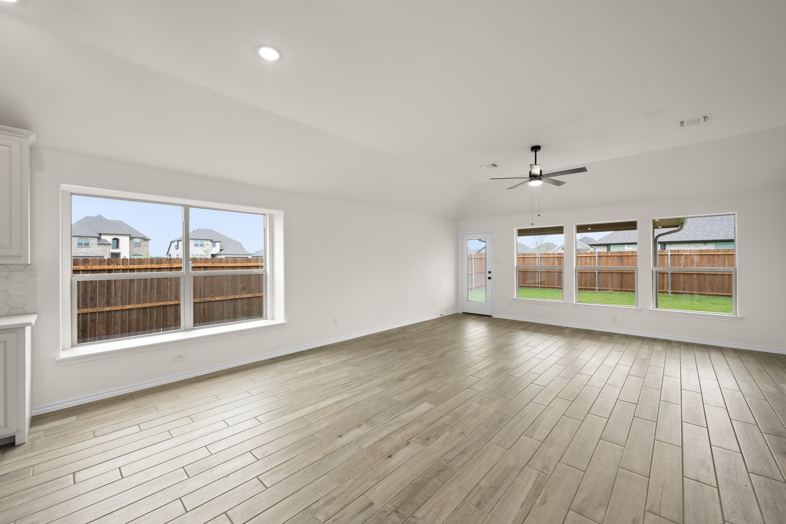 1009 Stonehaven Lane Crowley TX 76036