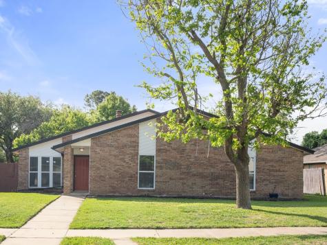 2104 Linda Lane Richardson TX 75081