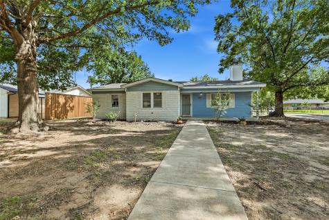588 Pine Street Lewisville TX 75057