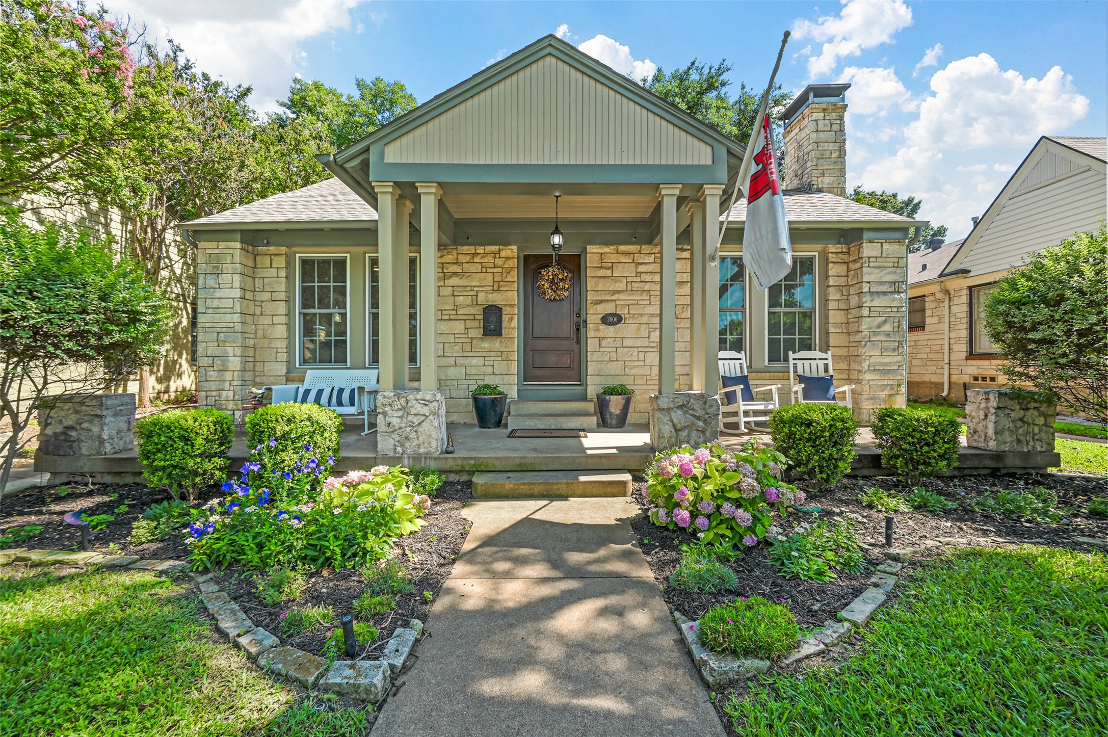2606 Marvin Avenue Dallas TX 75211