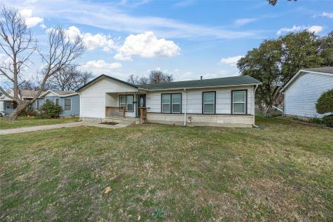 5025 Stephanie Drive Haltom City TX 76117