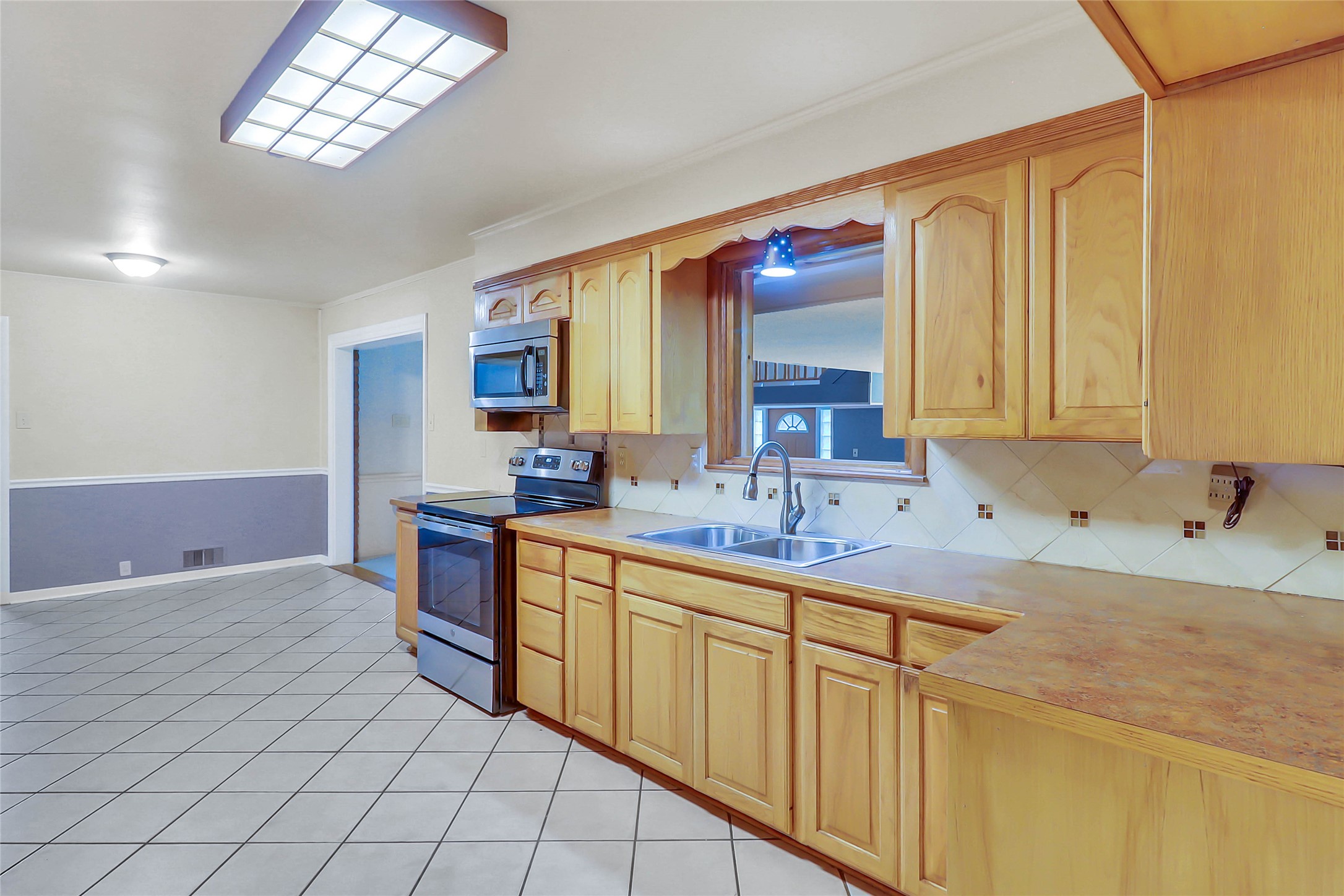 1118 W Mcgee Street Sherman TX 75092