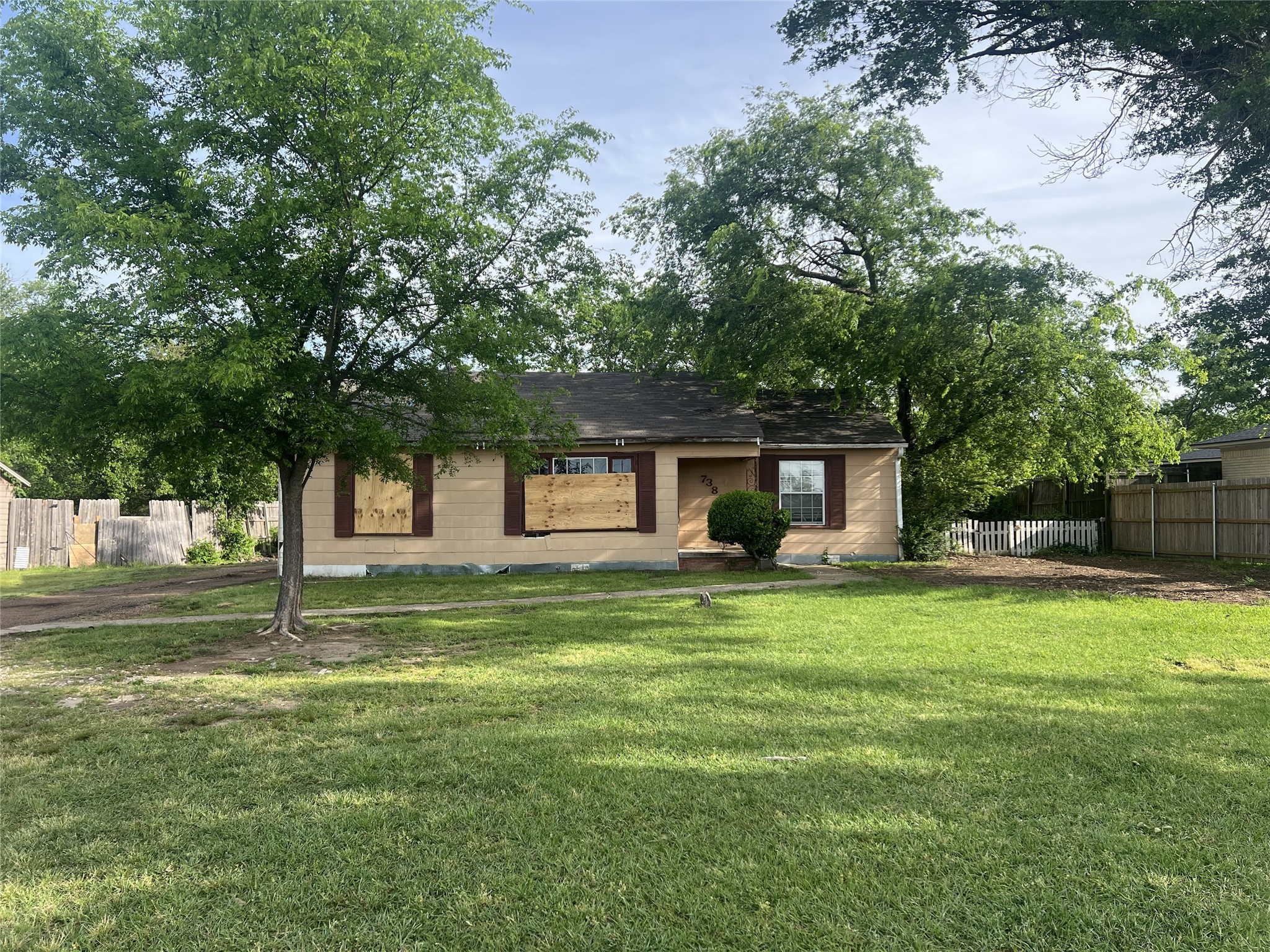 738 Houston Street Sulphur Springs TX 75482