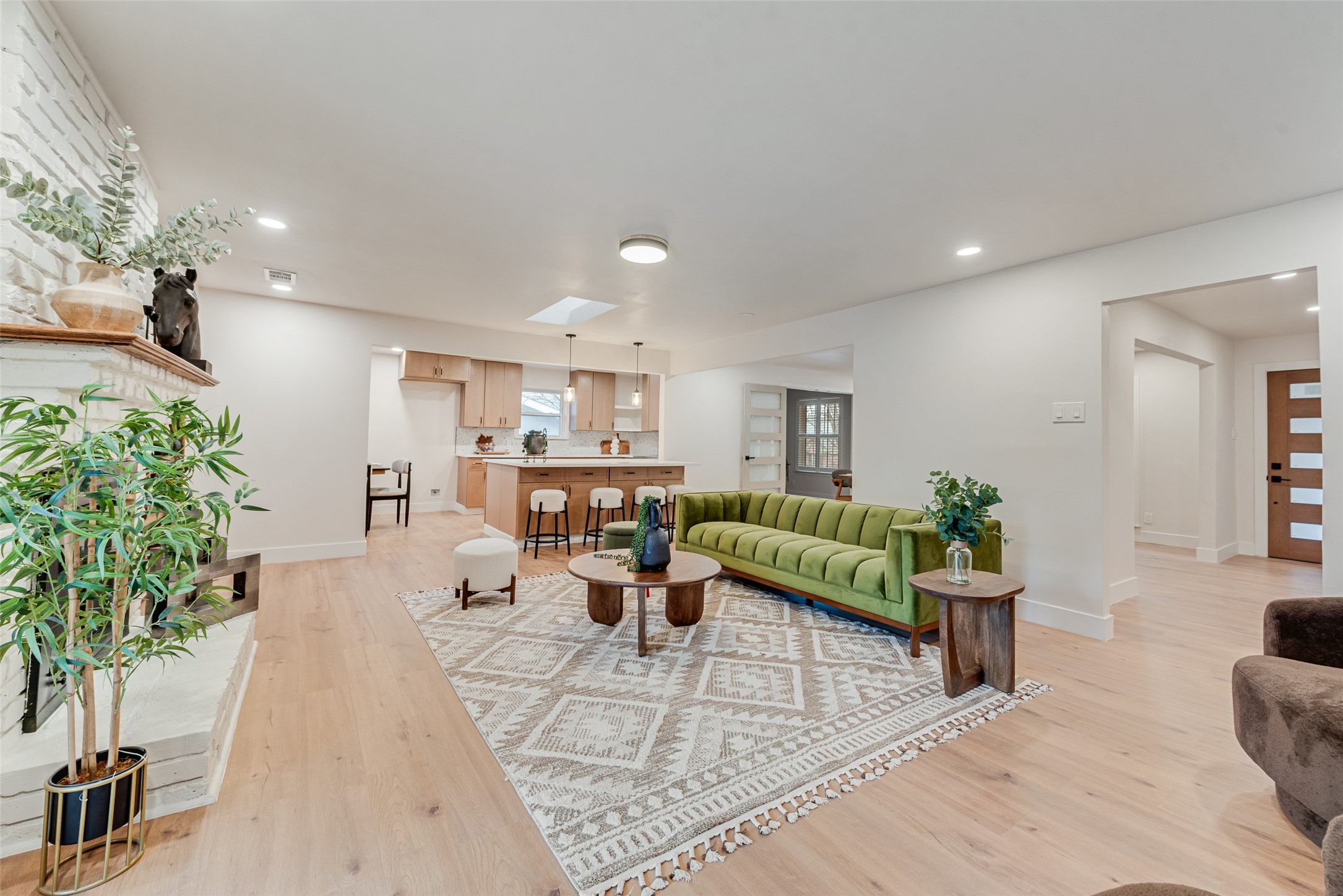 9726 Dartridge Drive Dallas TX 75238